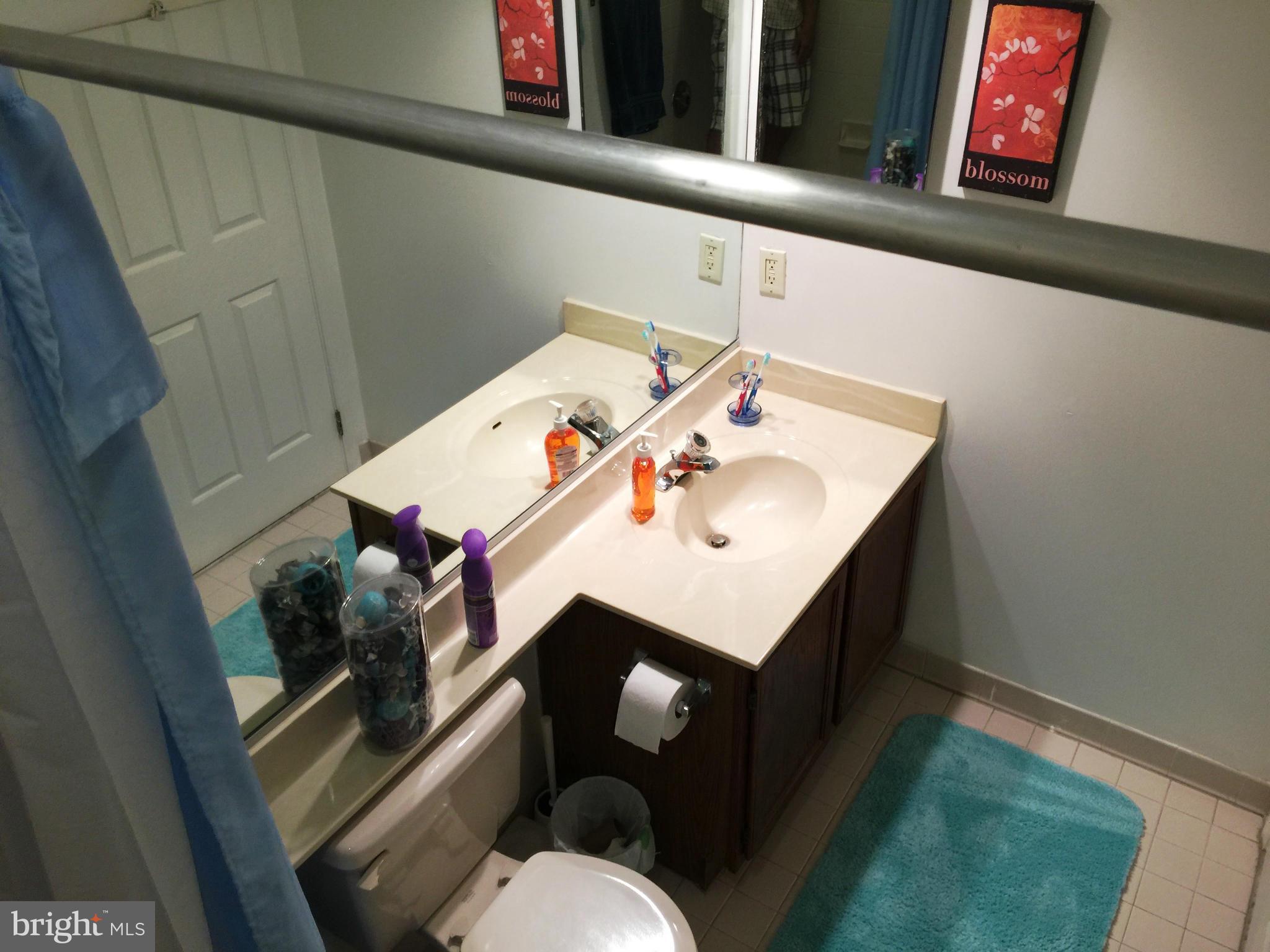 SILVER SPRING CNTRY CLUB - Residential