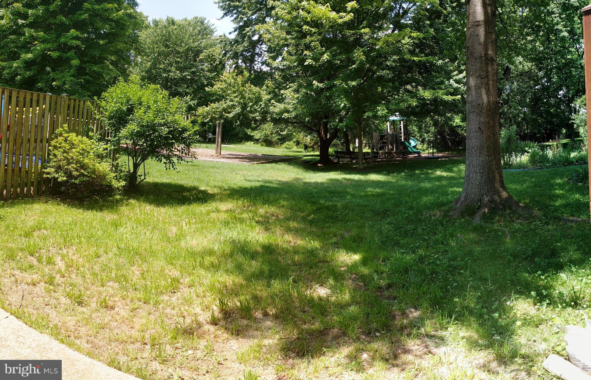 SILVER SPRING CNTRY CLUB - Residential