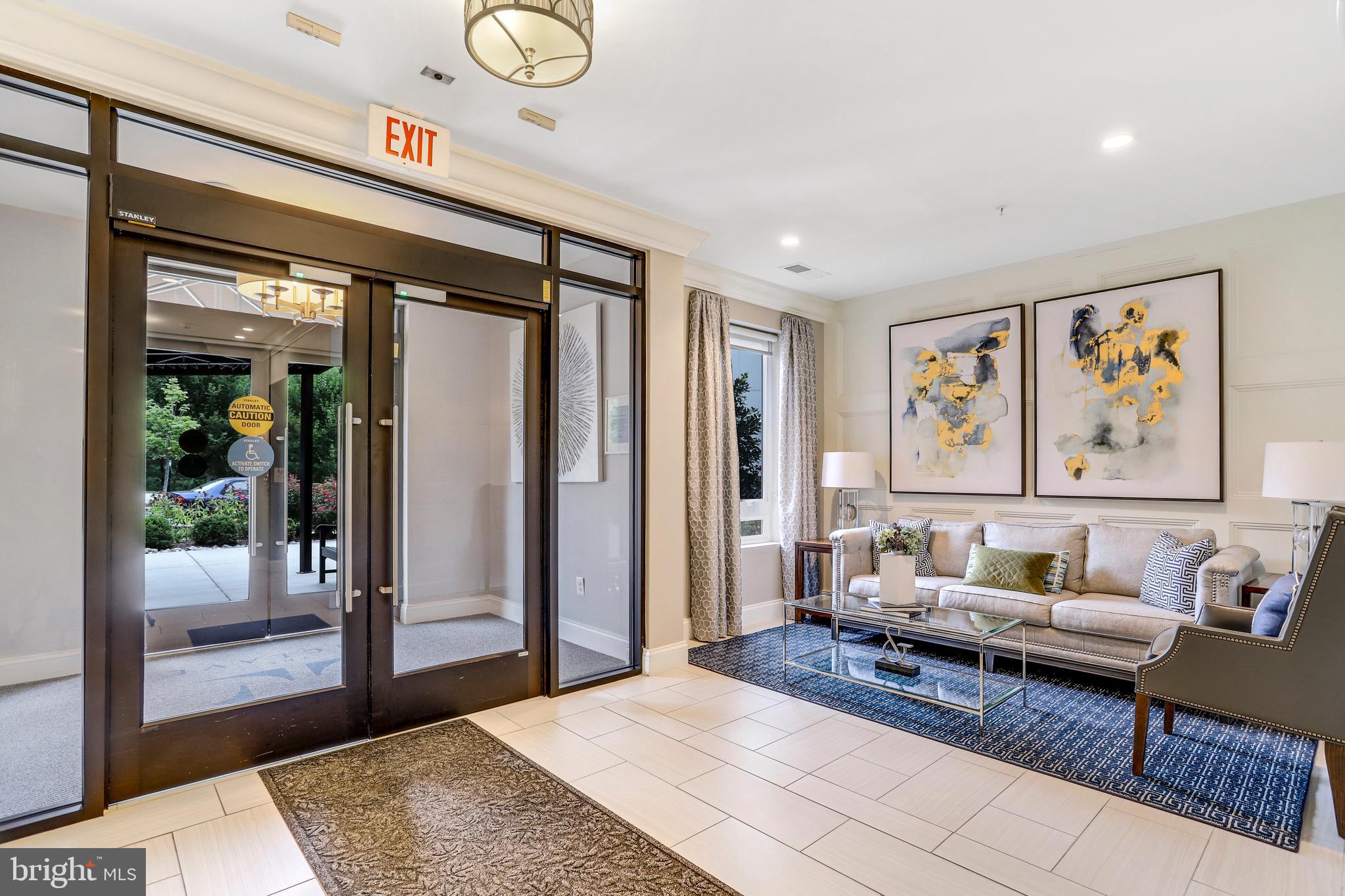 THE ENCLAVE - Residential