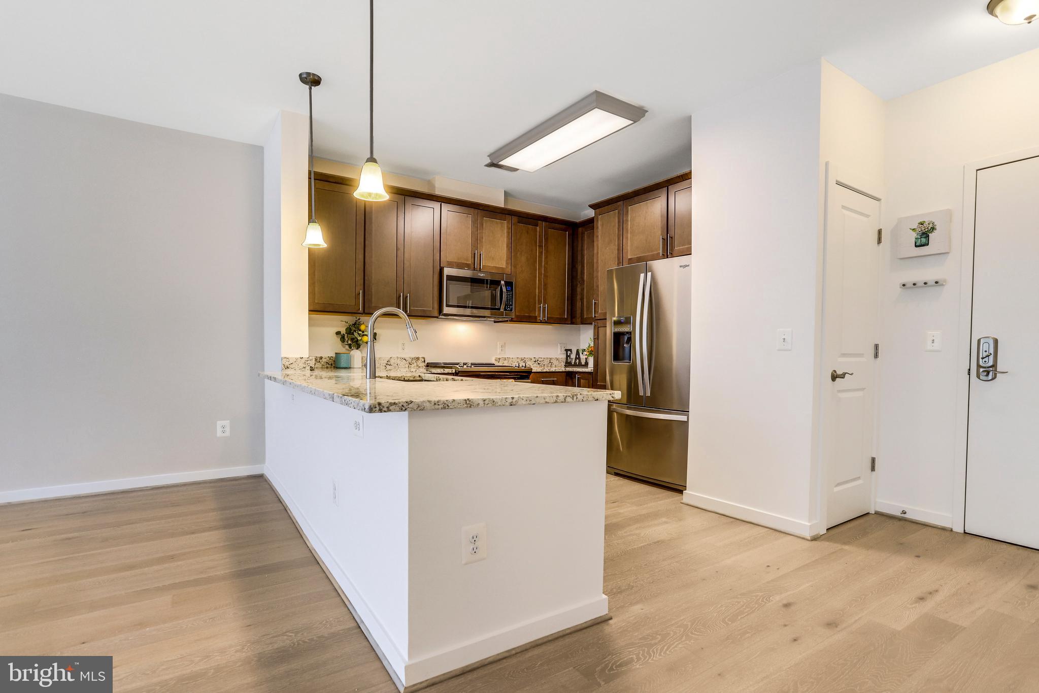 THE ENCLAVE - Residential
