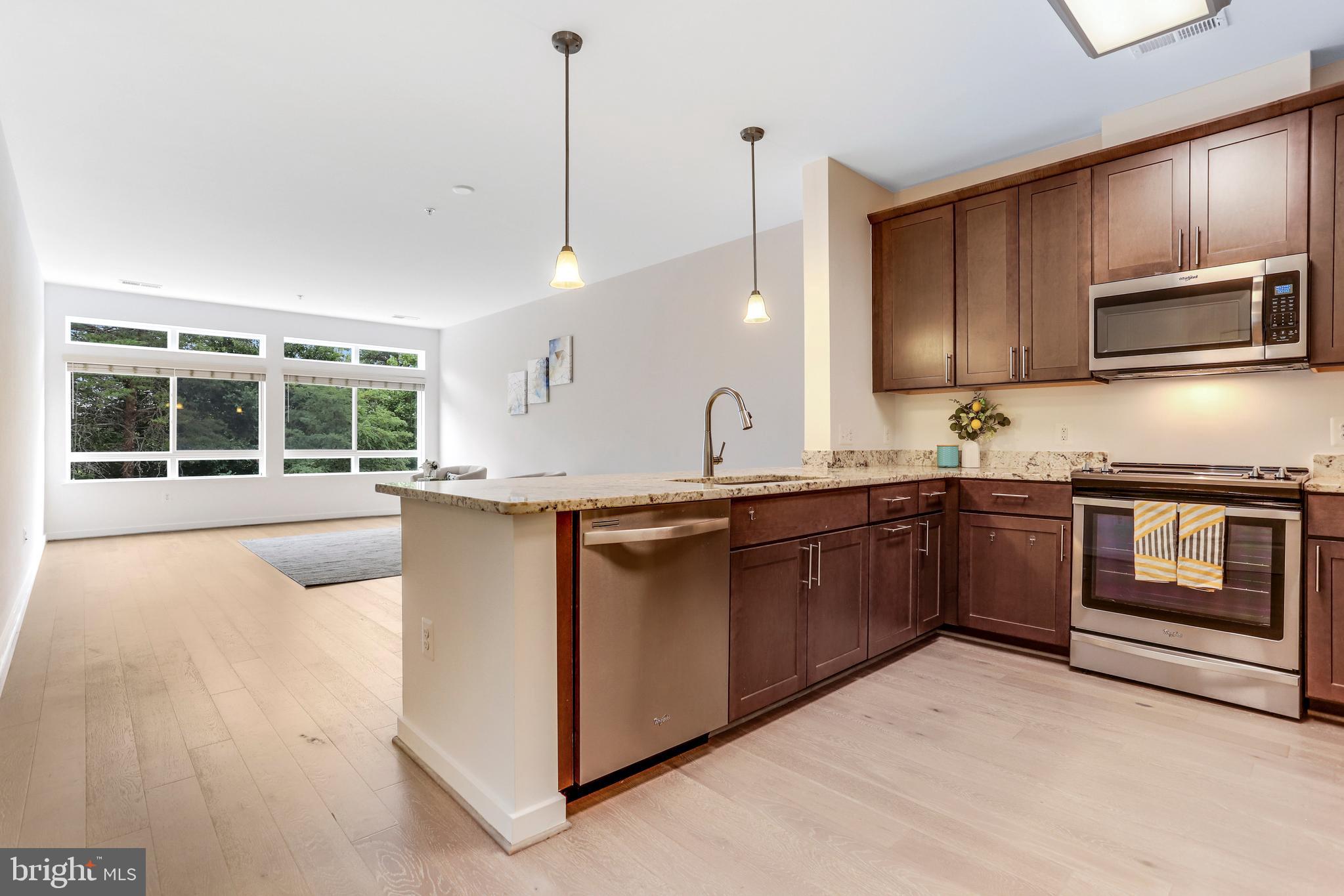 THE ENCLAVE - Residential