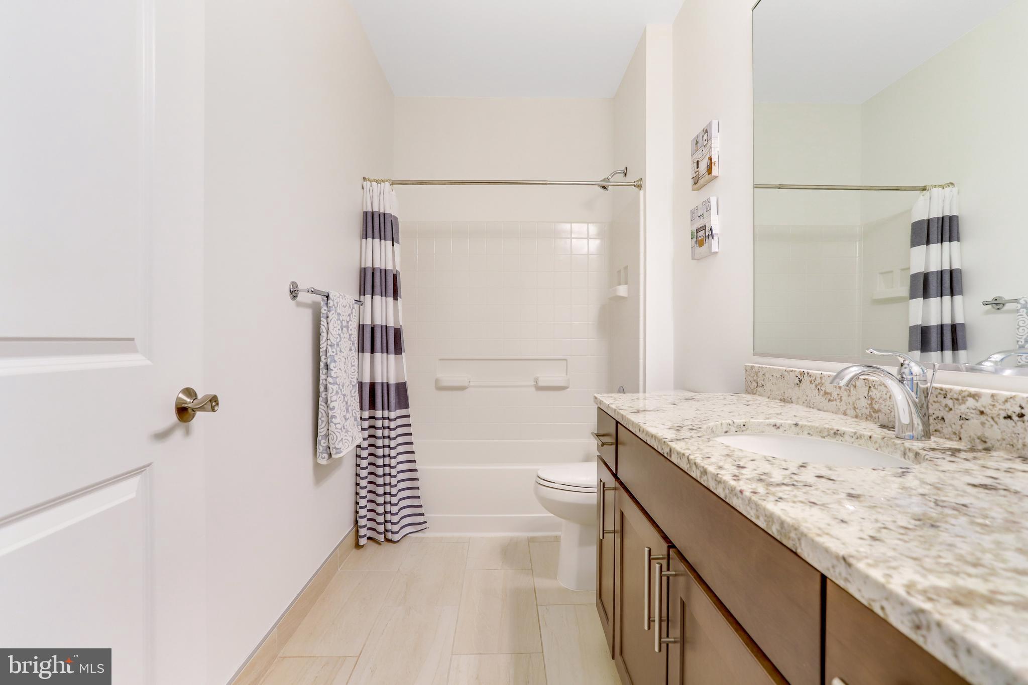 THE ENCLAVE - Residential