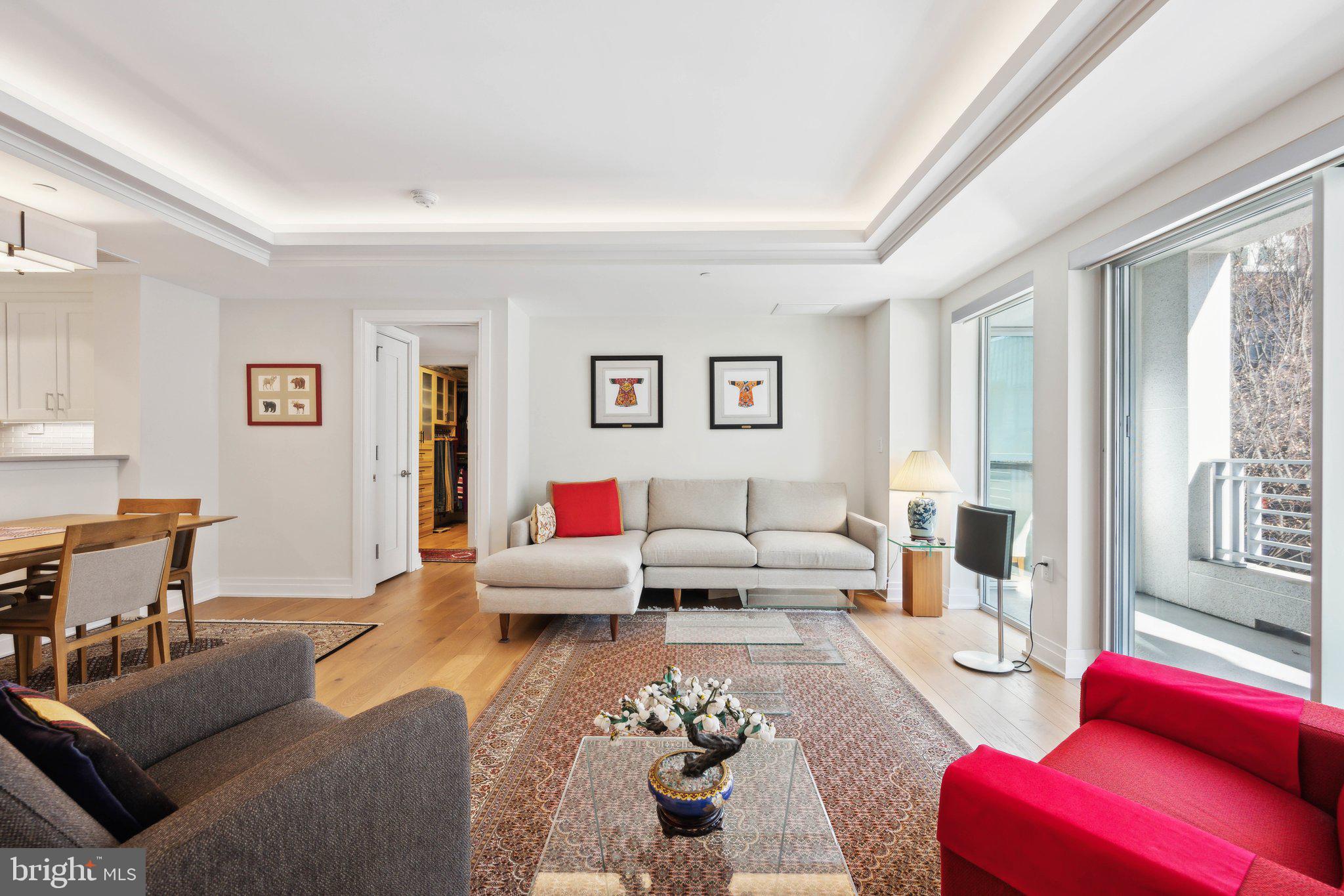 THE LAUREN - Residential