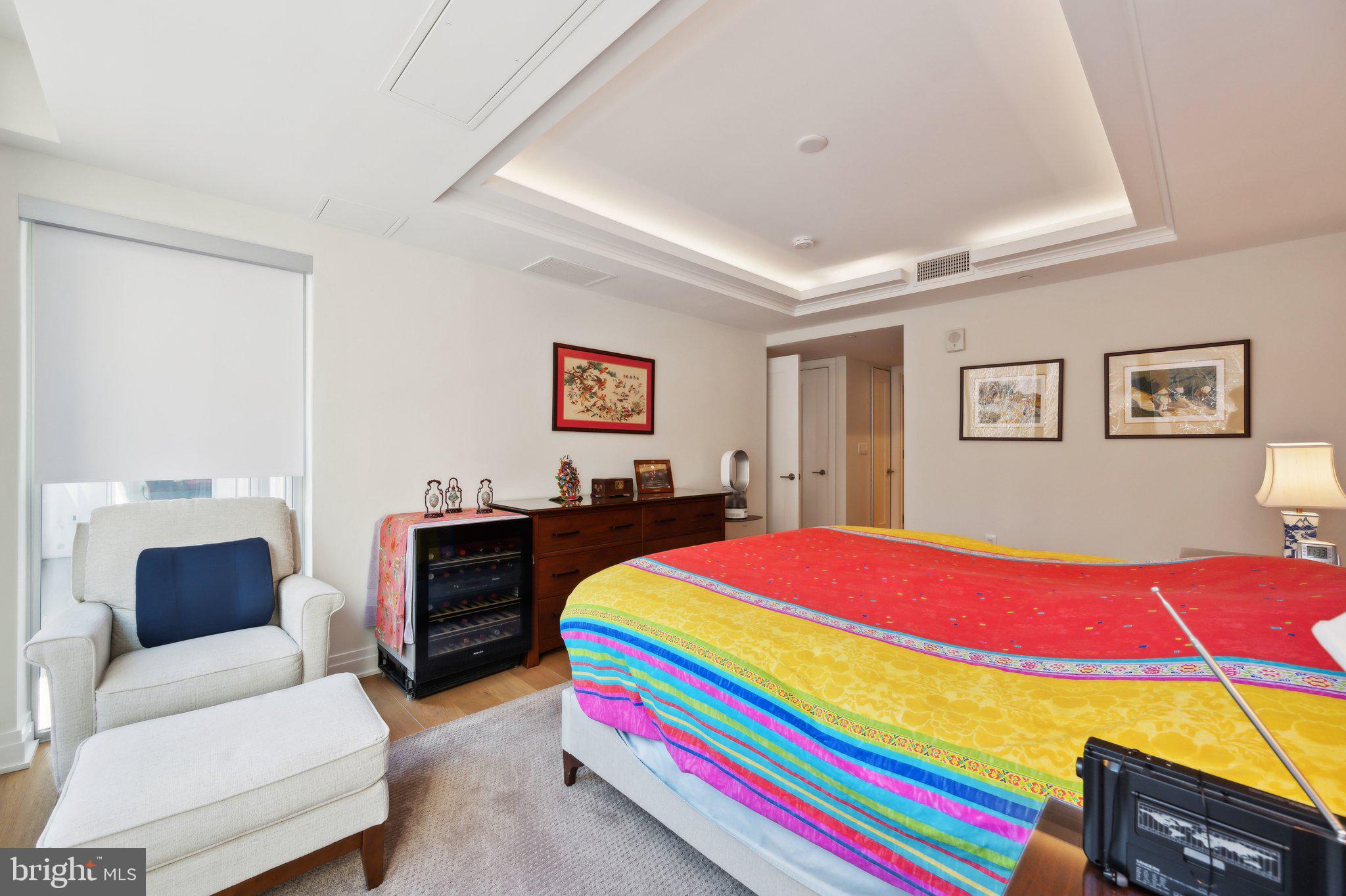 THE LAUREN - Residential