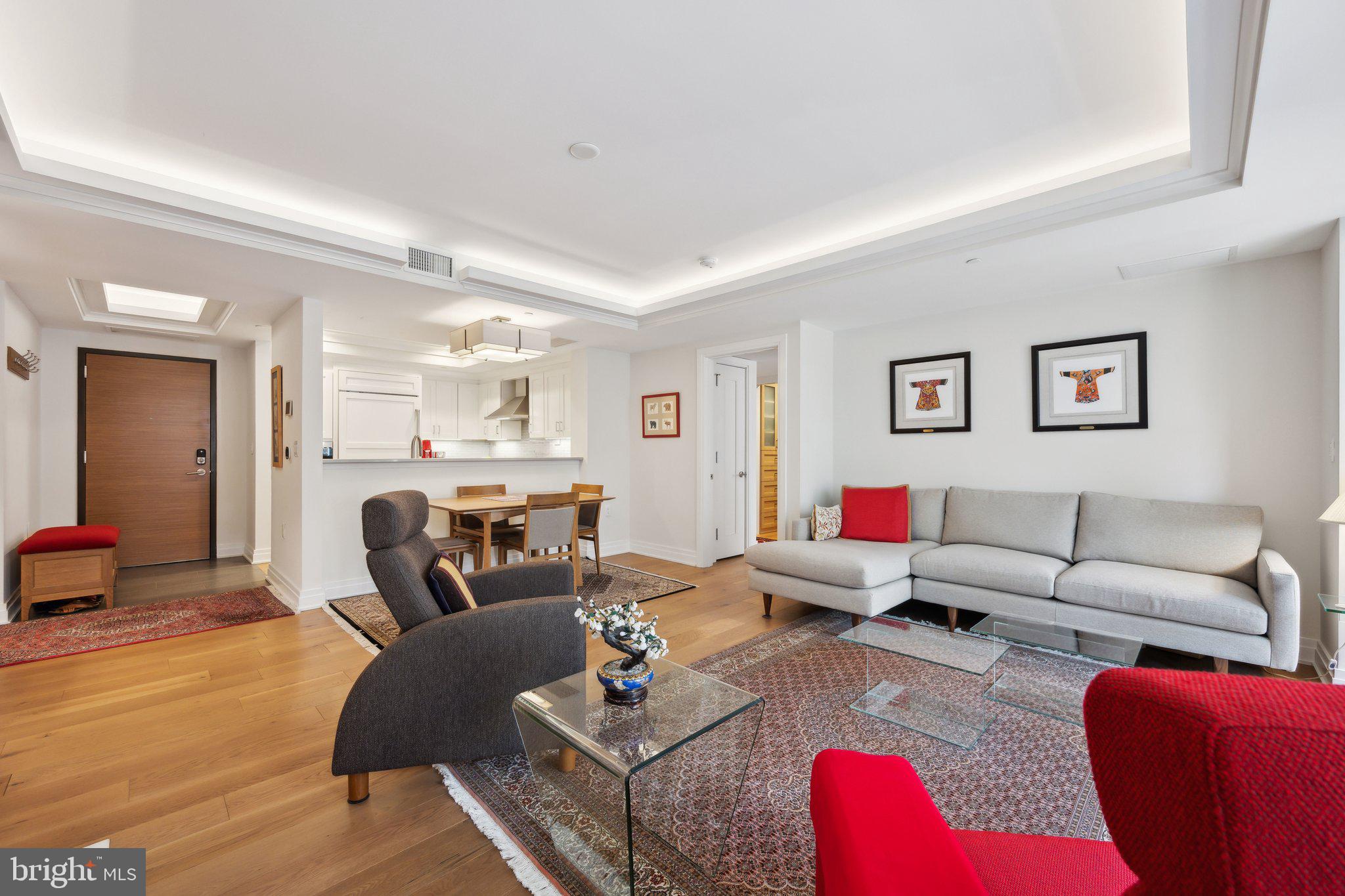 THE LAUREN - Residential