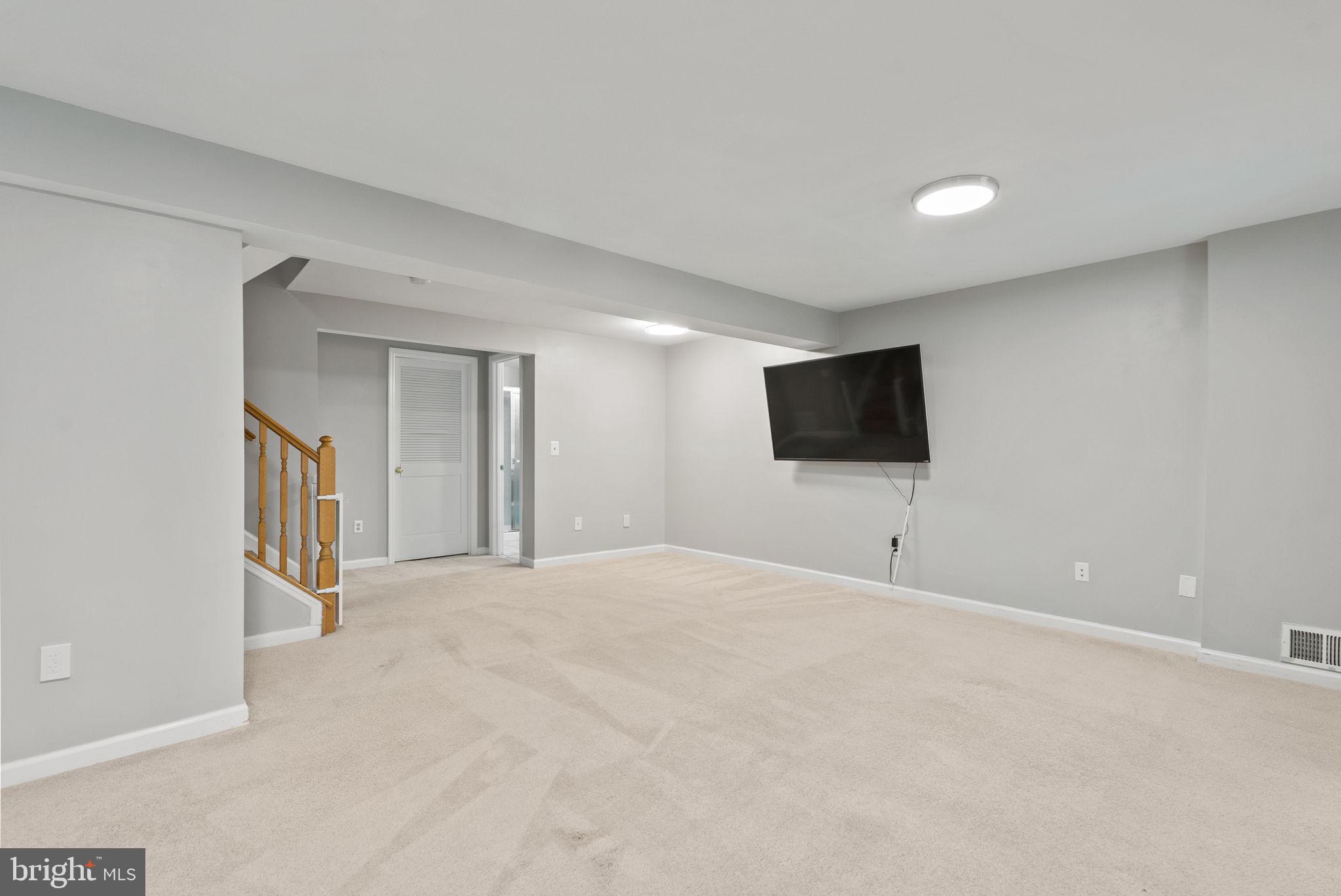 MANCHESTER LAKES - Residential