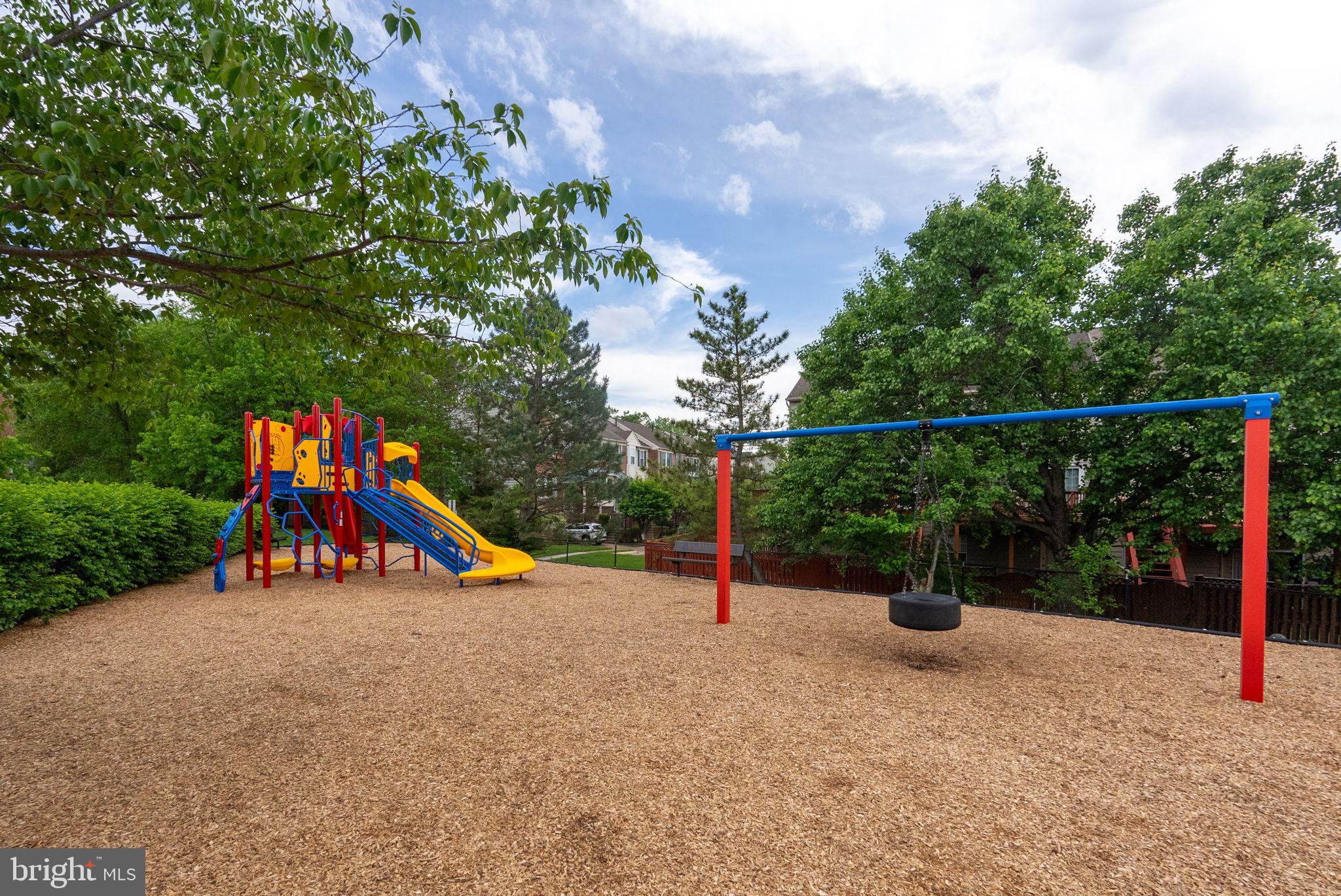 MANCHESTER LAKES - Residential