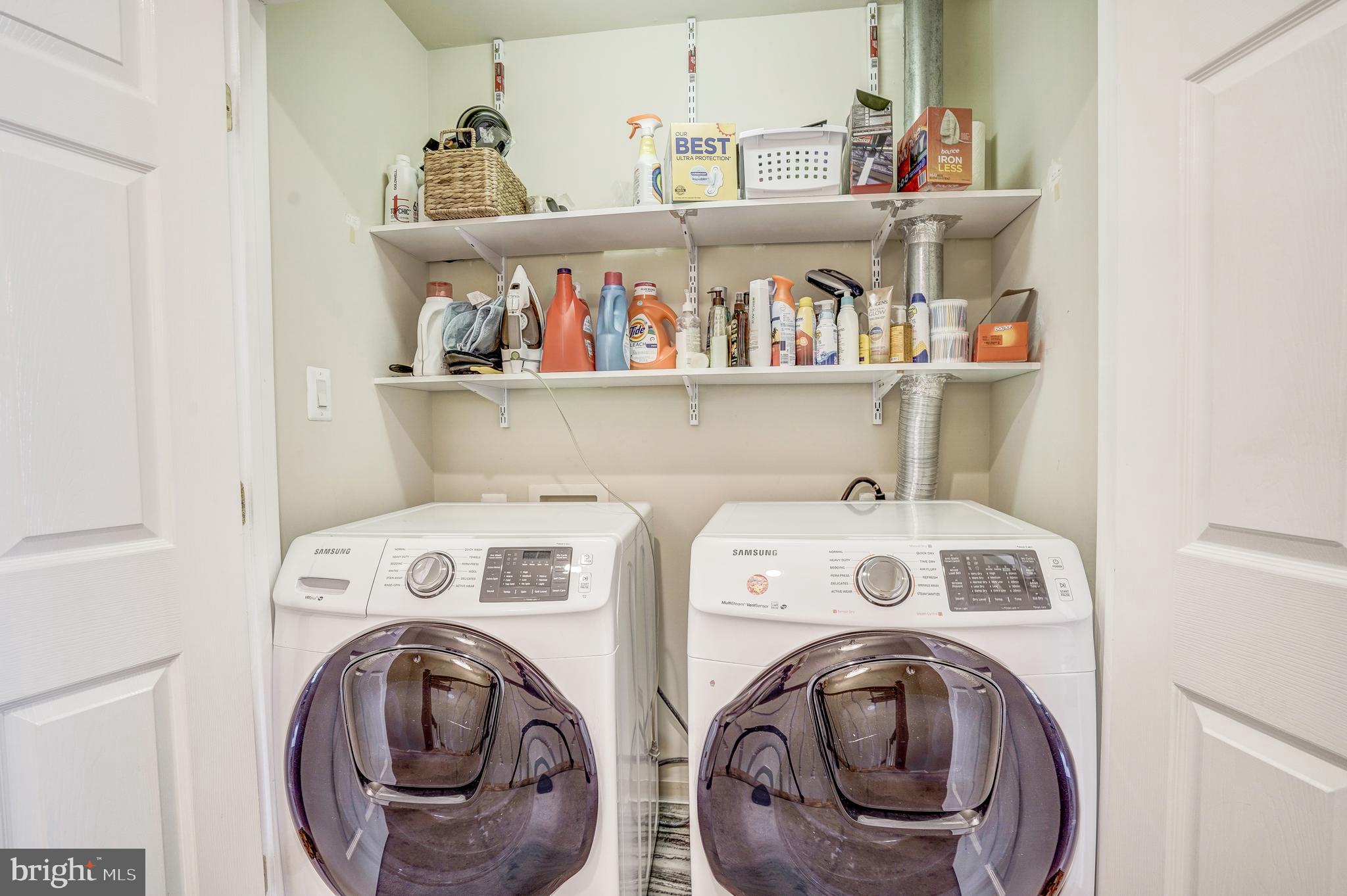 COLONNADE AT DULLES - Residential