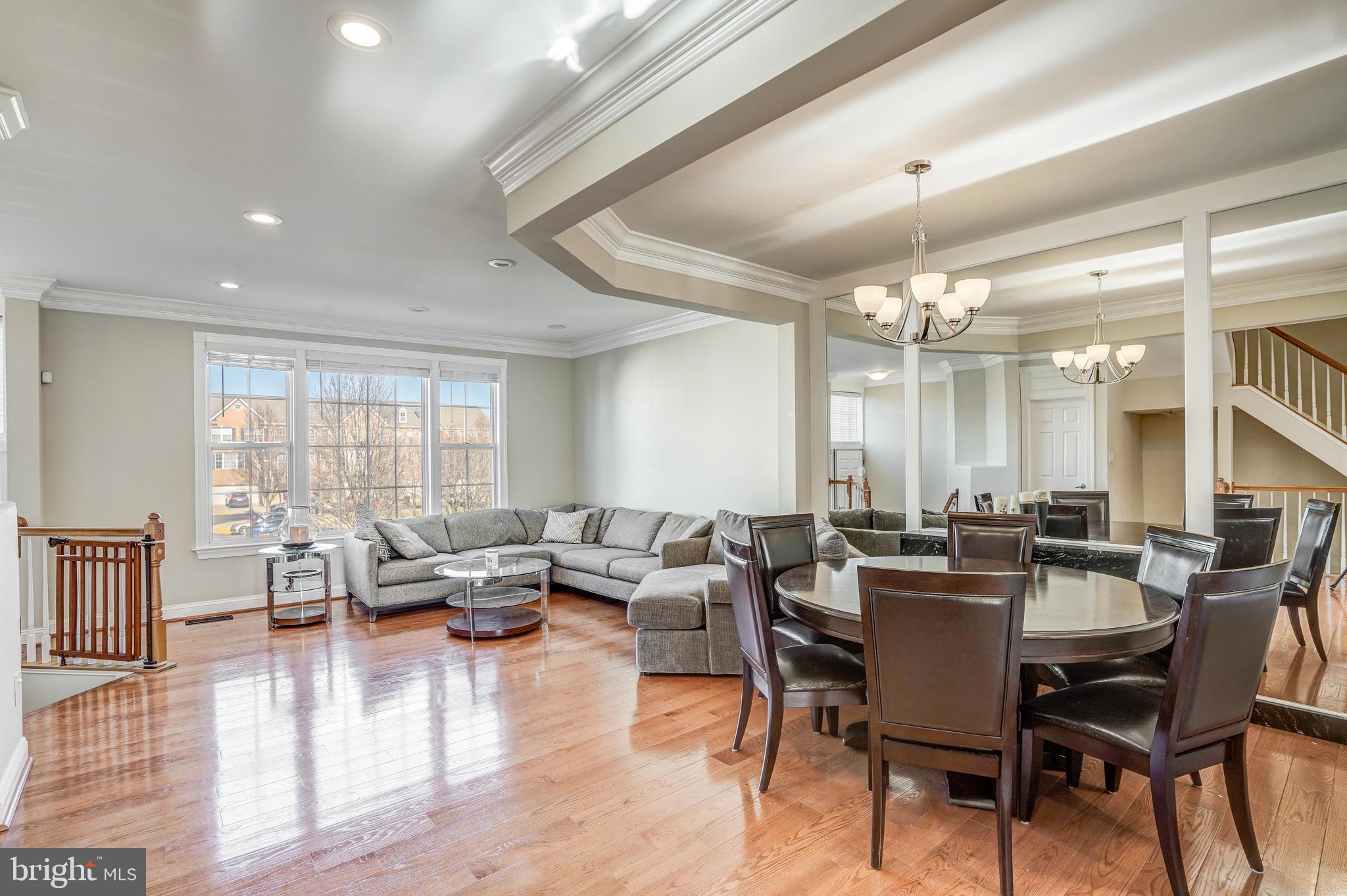 COLONNADE AT DULLES - Residential