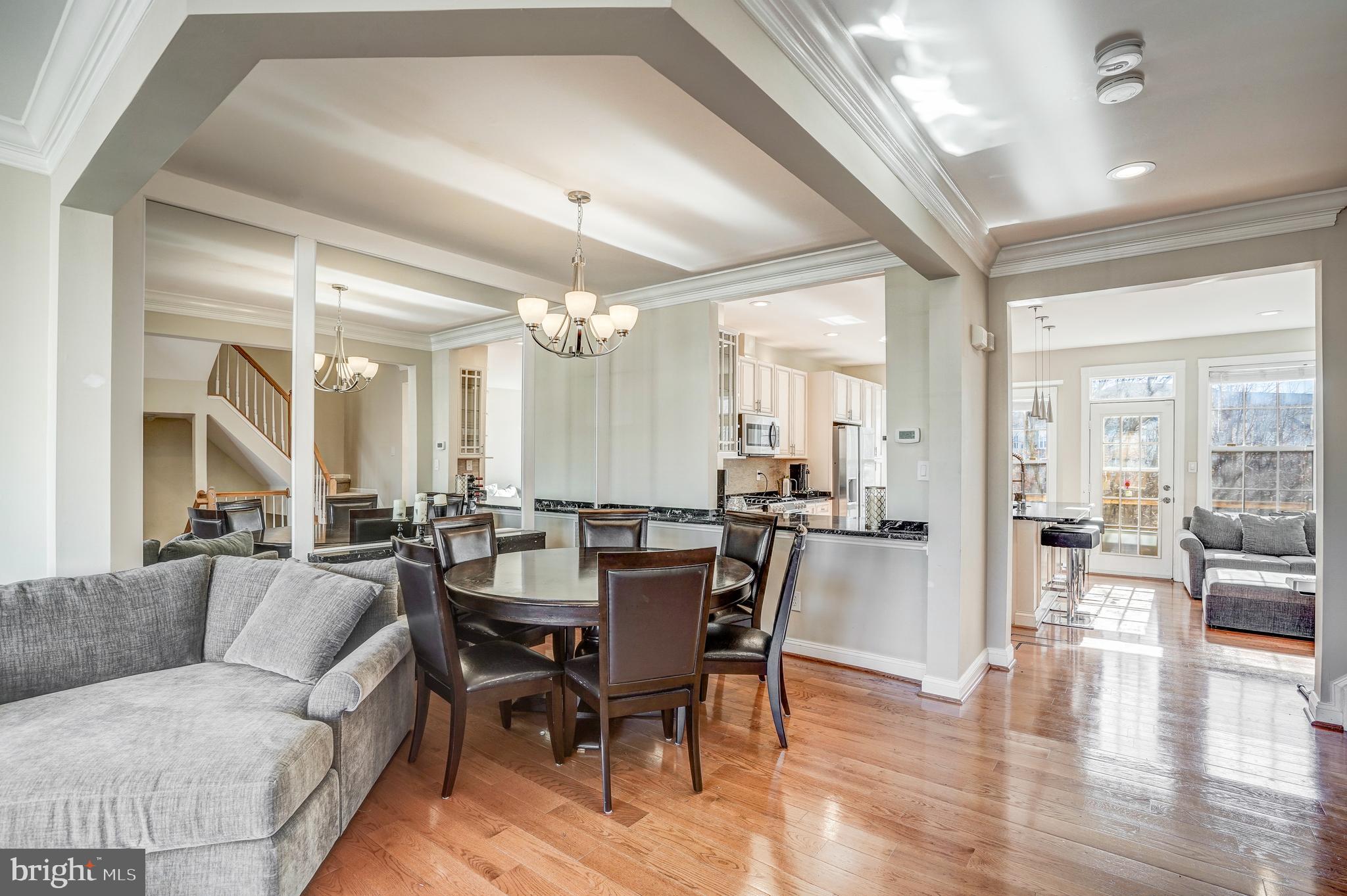 COLONNADE AT DULLES - Residential