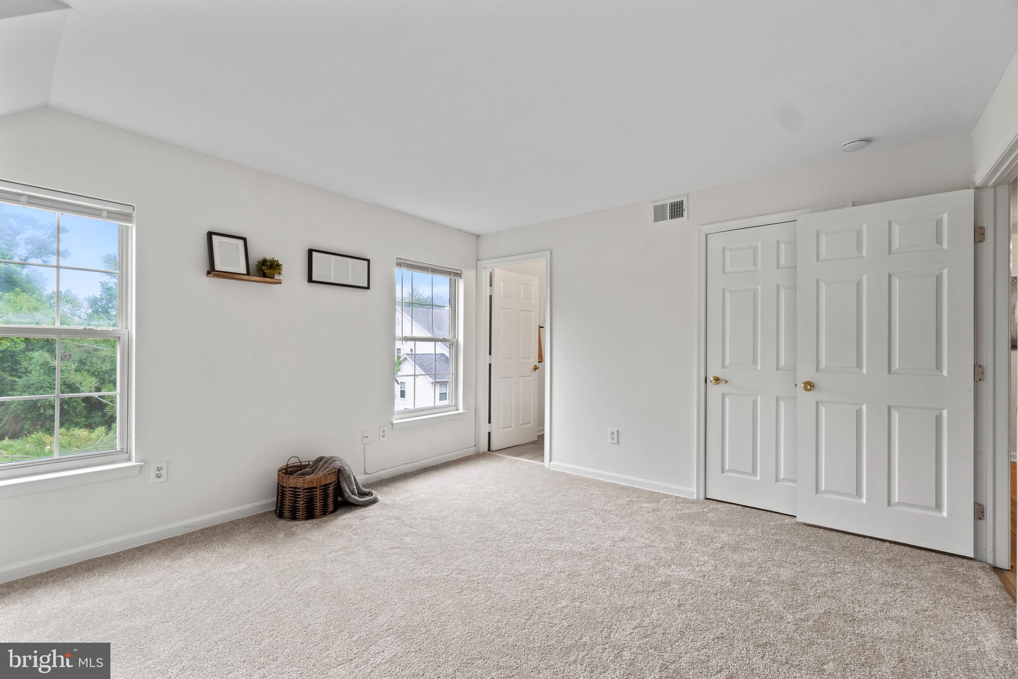 GREENBELT LAKE VILLAGE - Residential