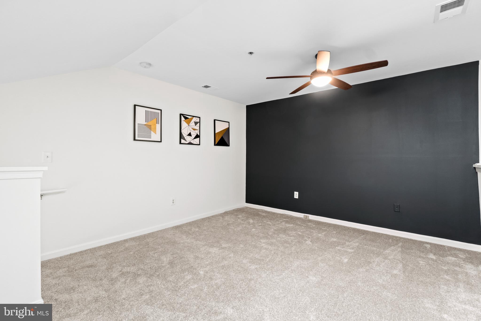 GREENBELT LAKE VILLAGE - Residential