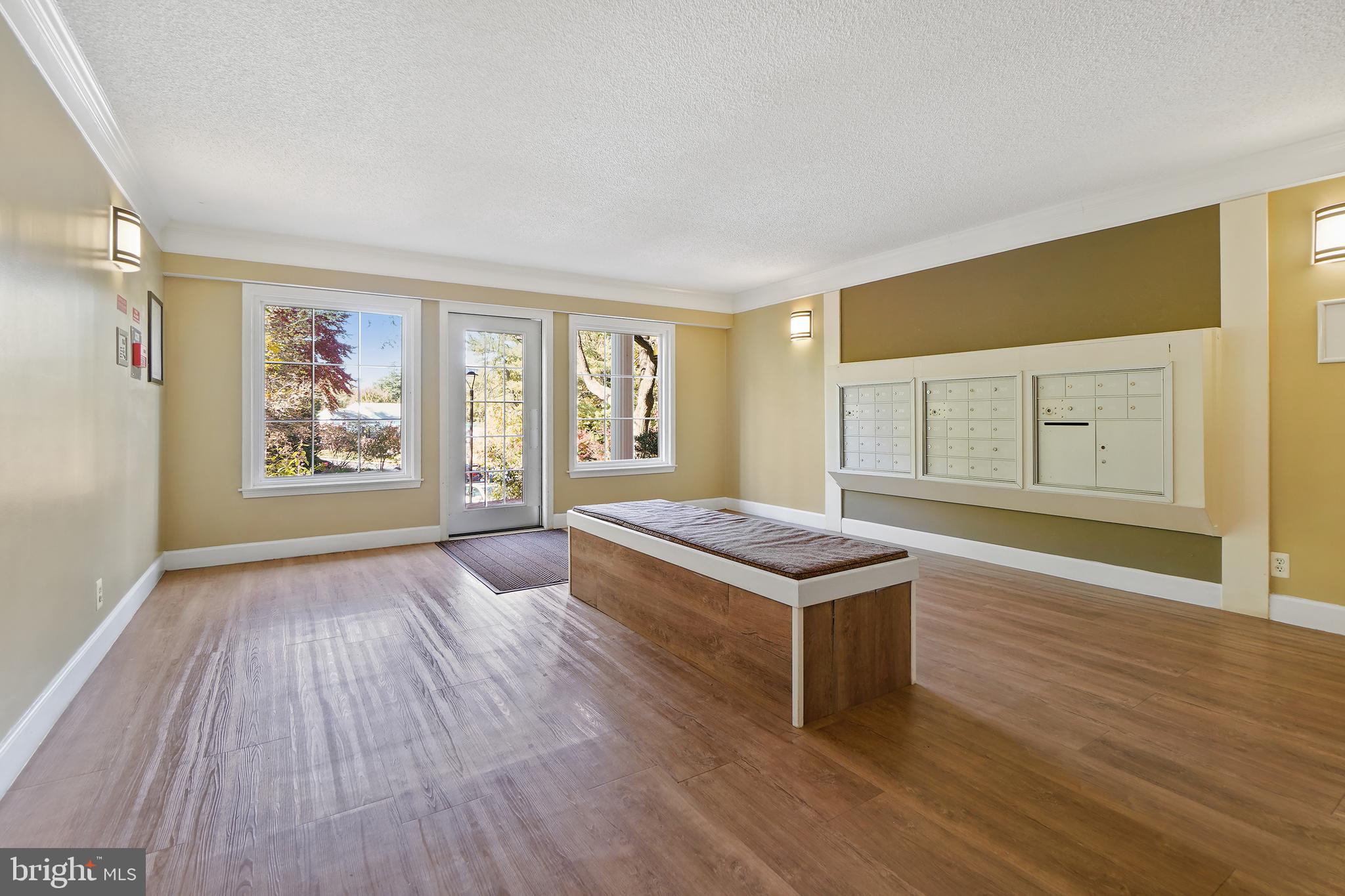 THE COLONIES - Residential