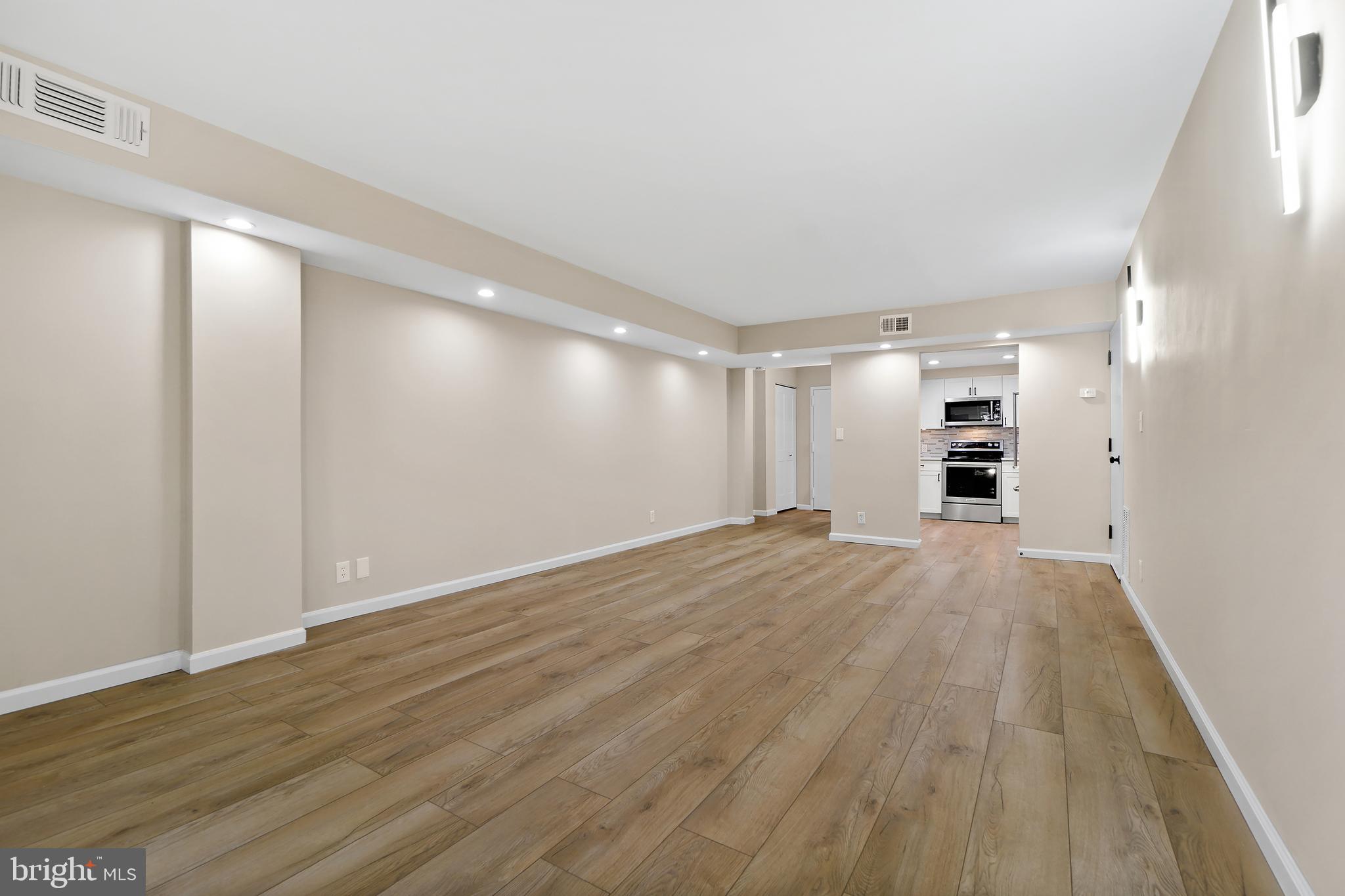 THE COLONIES - Residential