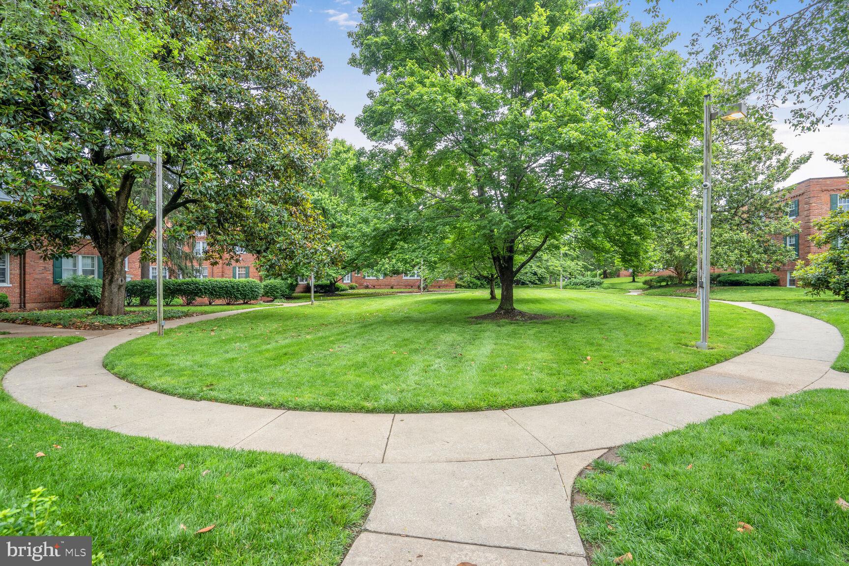 1732 QUEENS LANE 3-187