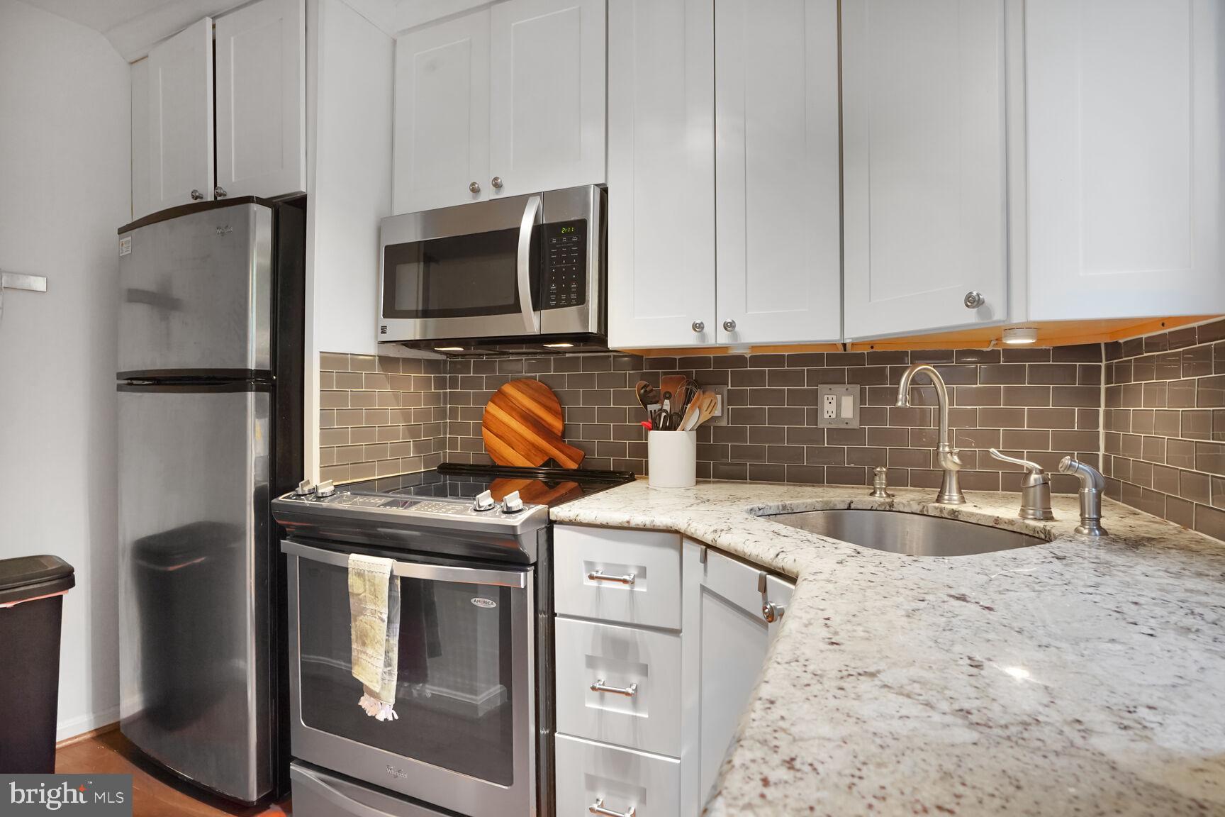 1732 QUEENS LANE 3-187