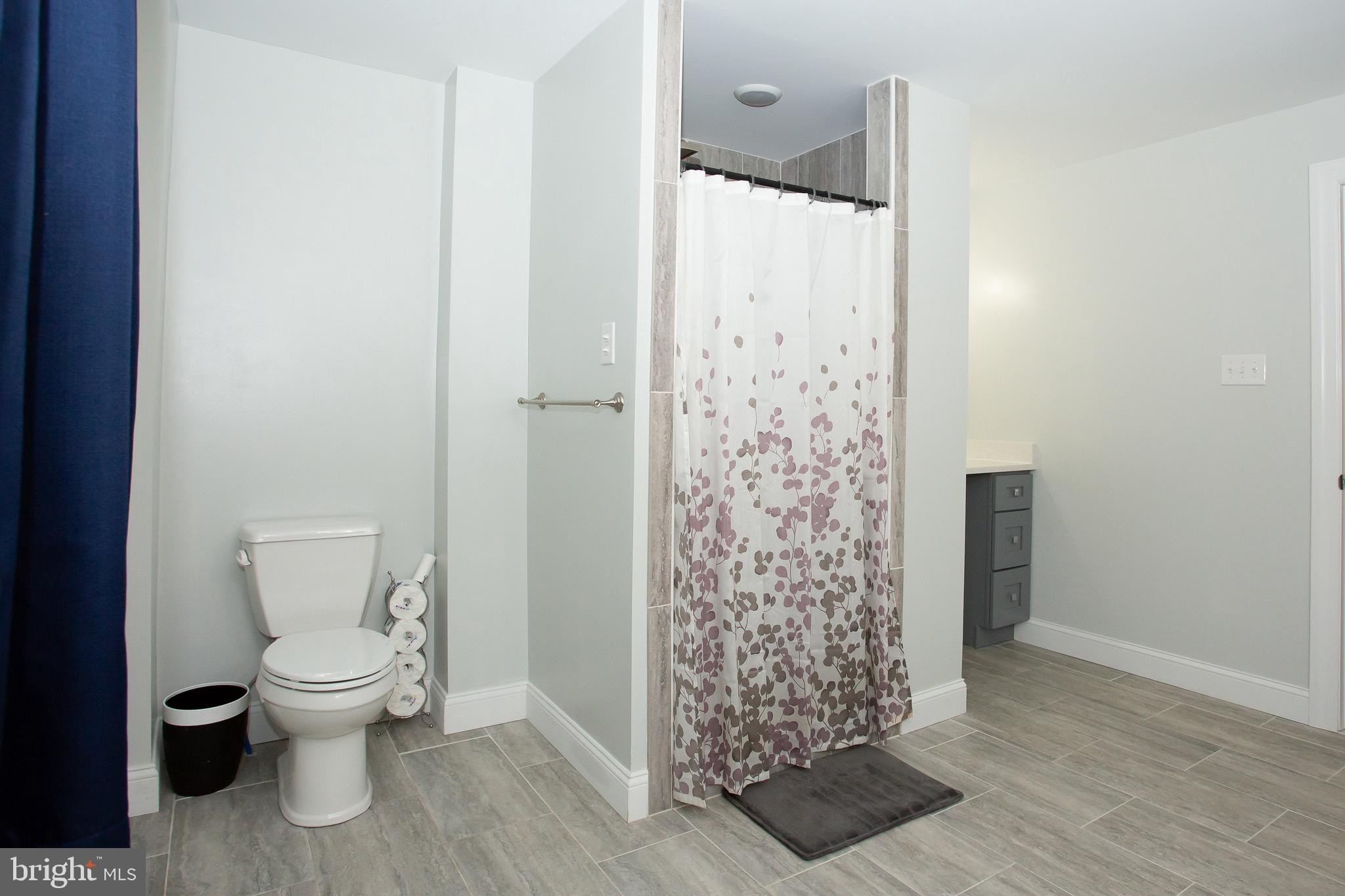 HIGHLAND PINES - Residential