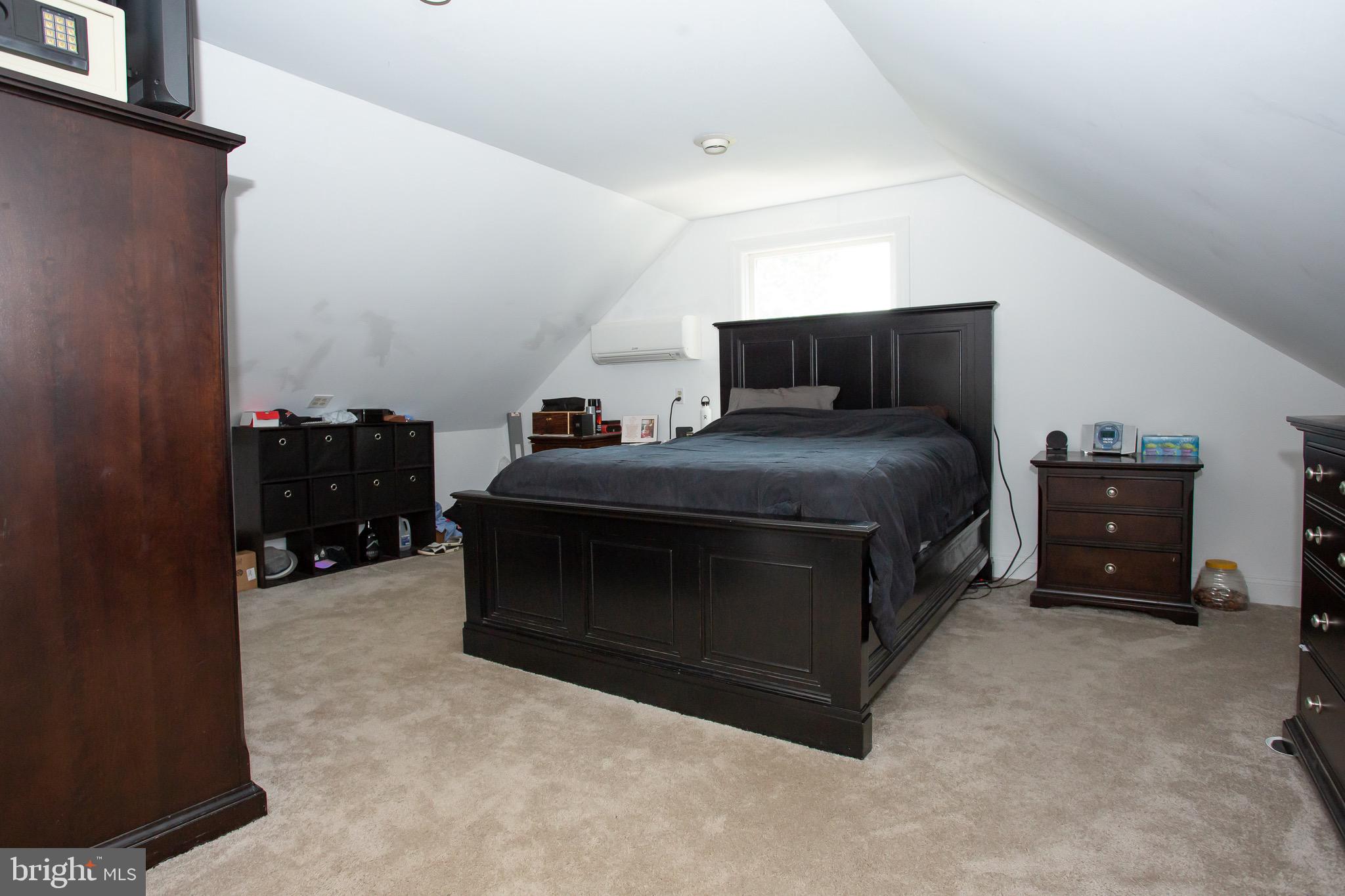 HIGHLAND PINES - Residential