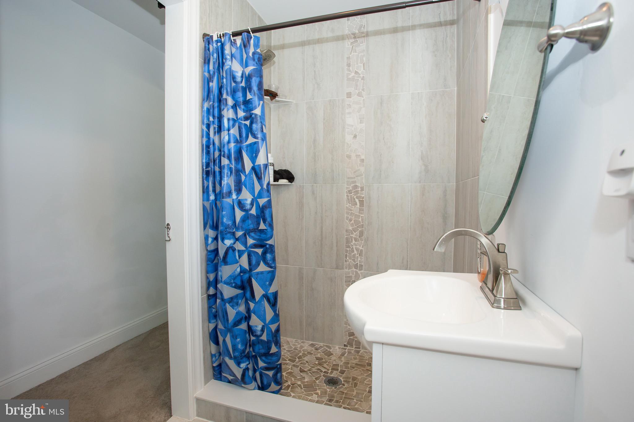 HIGHLAND PINES - Residential