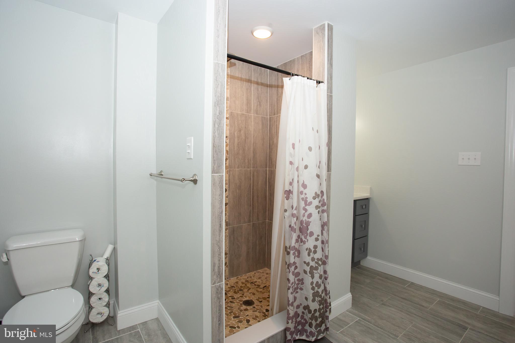 HIGHLAND PINES - Residential