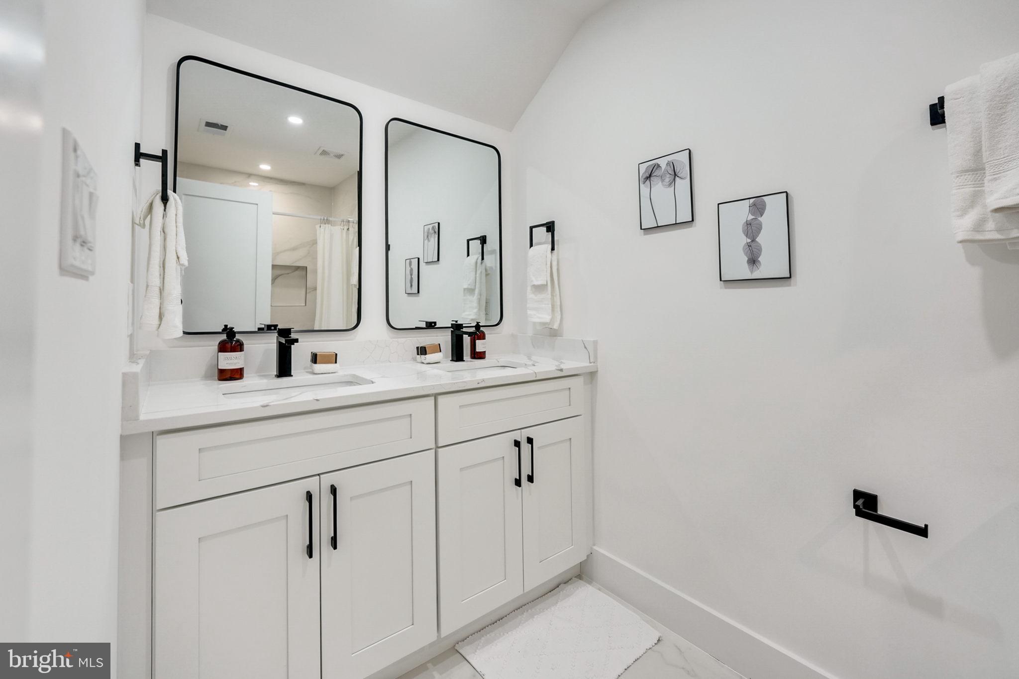 PARKWOOD - Residential