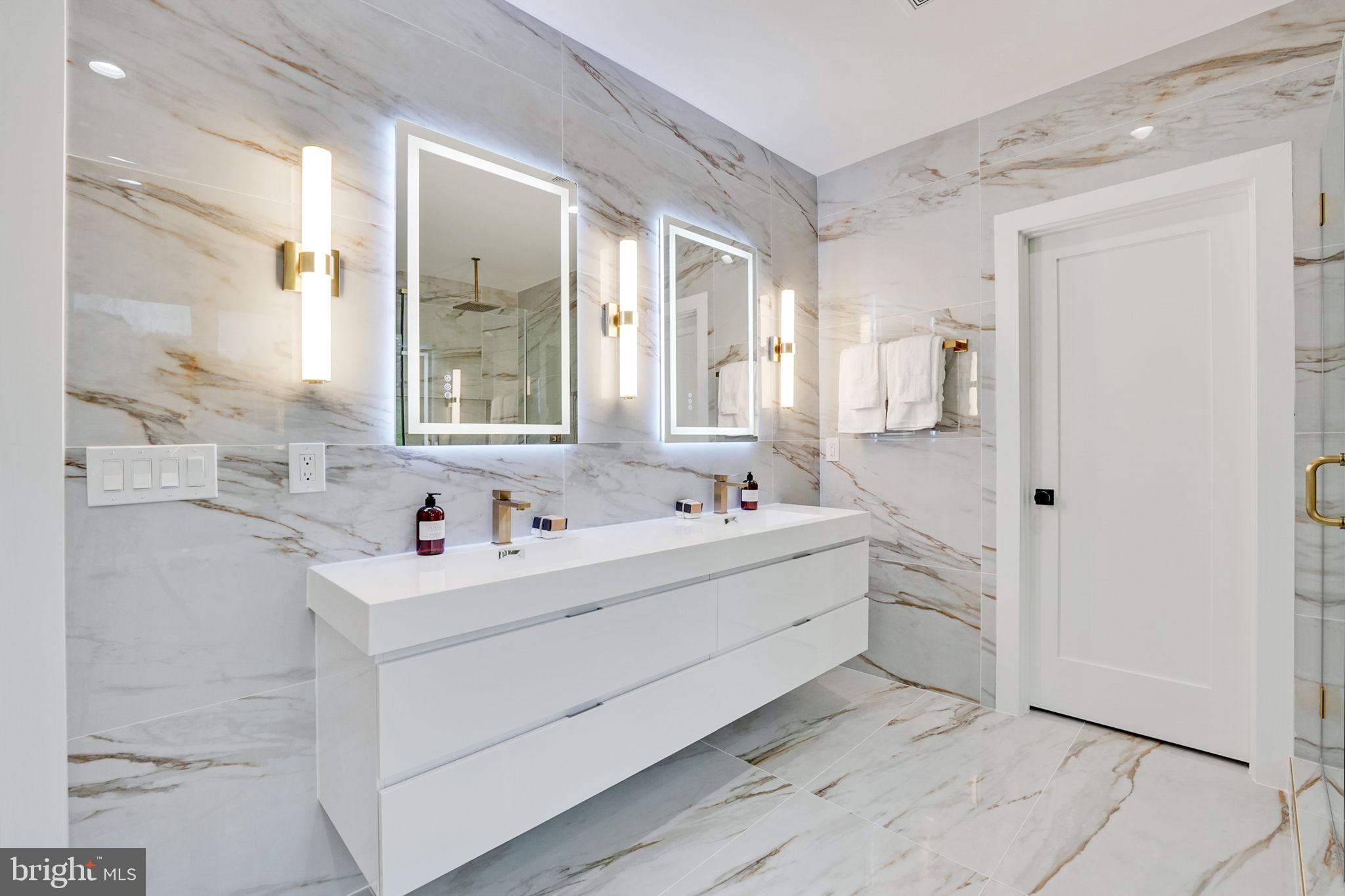 PARKWOOD - Residential