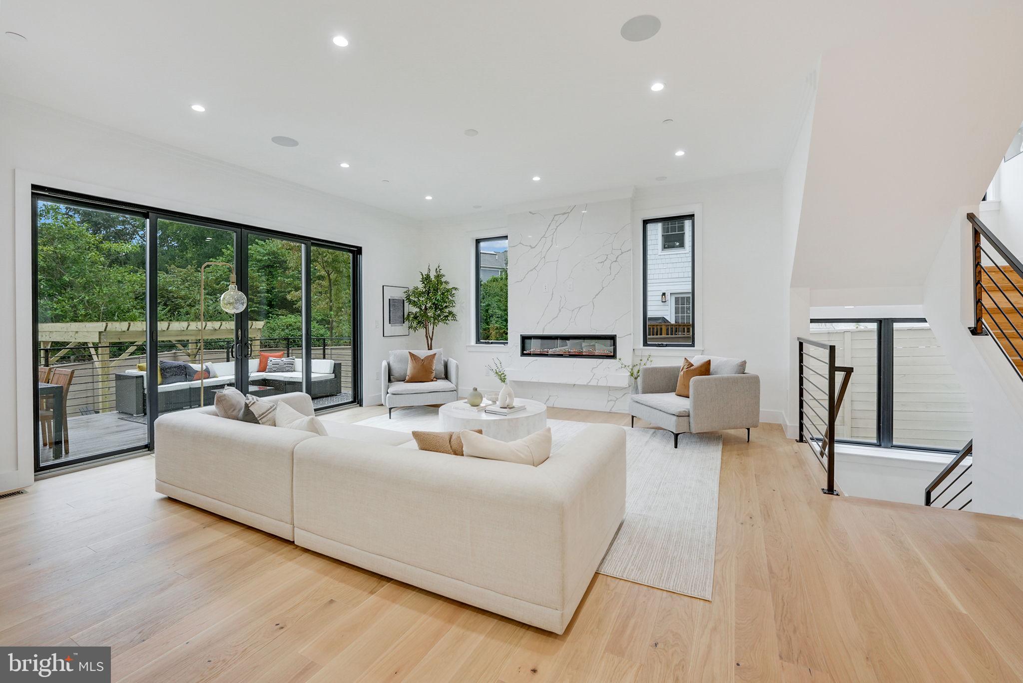 PARKWOOD - Residential