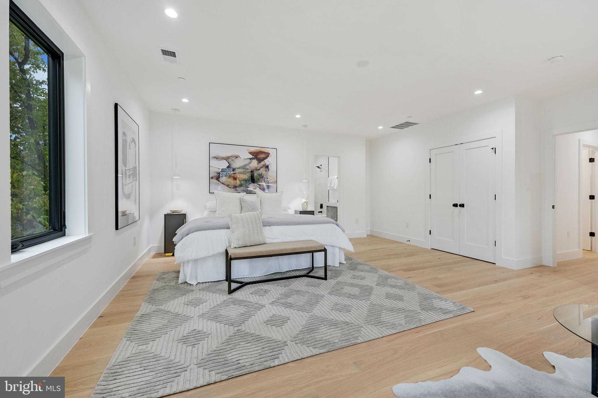 PARKWOOD - Residential