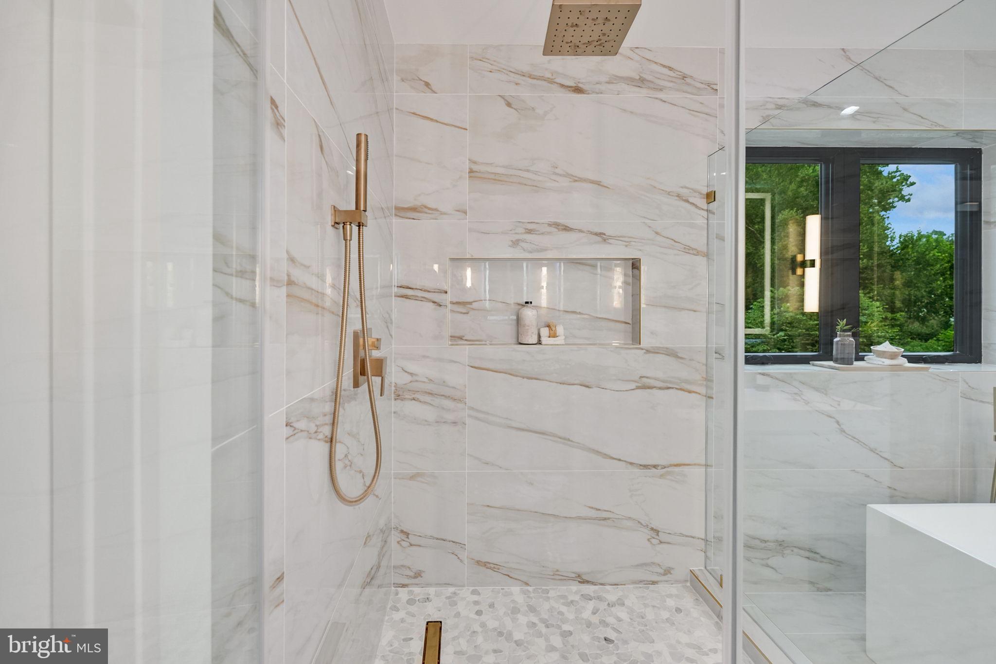 PARKWOOD - Residential