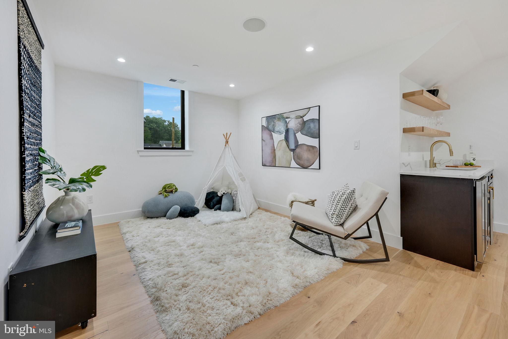 PARKWOOD - Residential