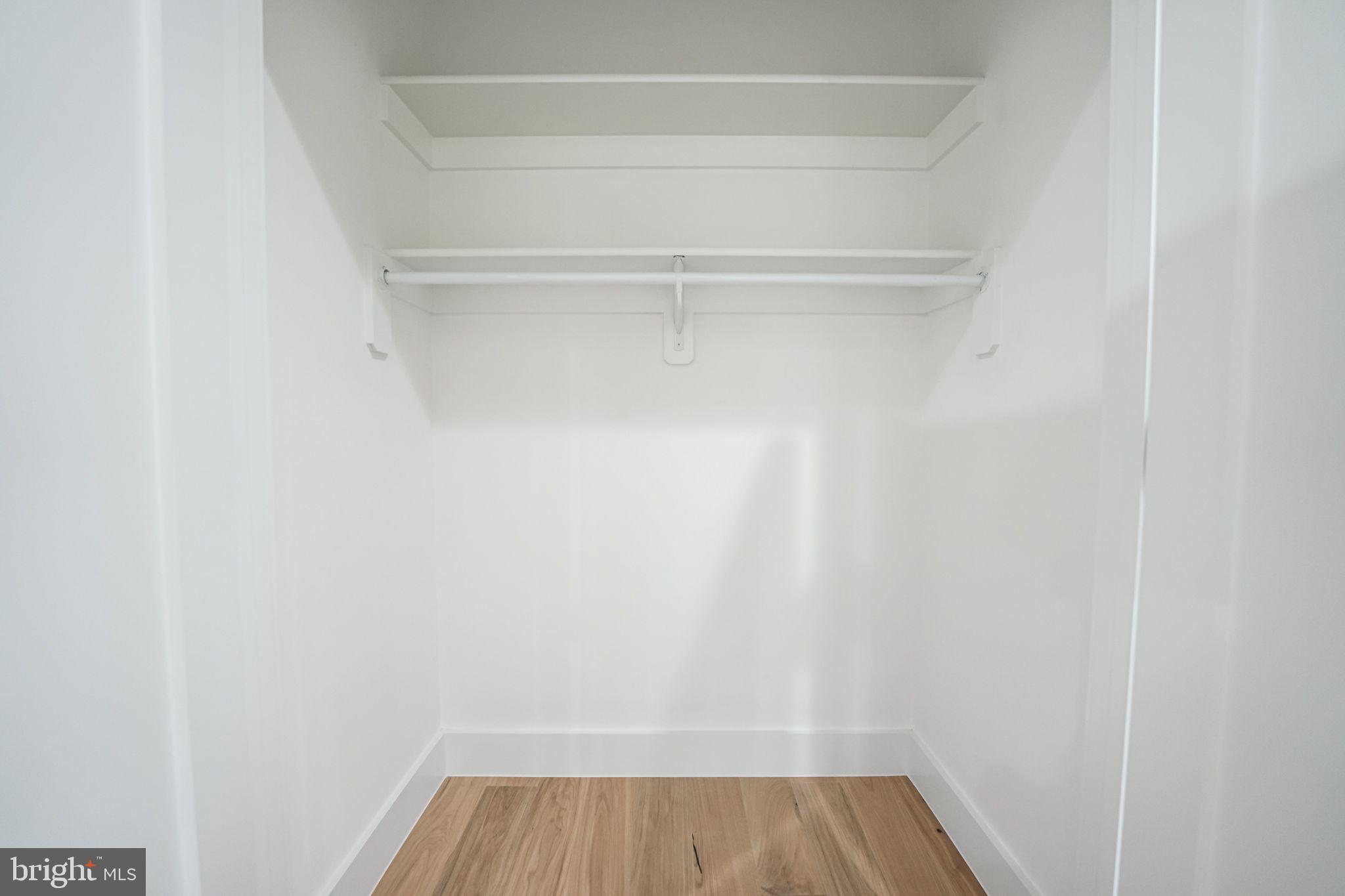 PARKWOOD - Residential