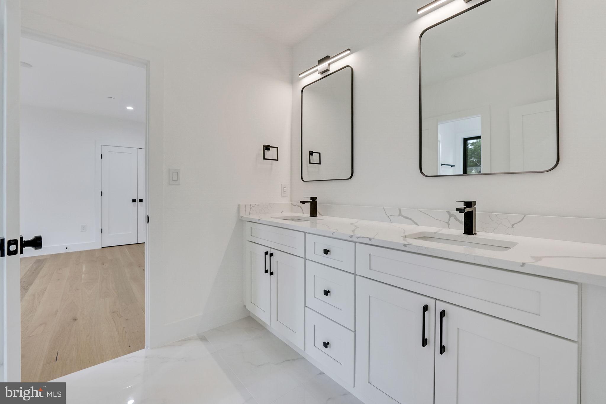 PARKWOOD - Residential