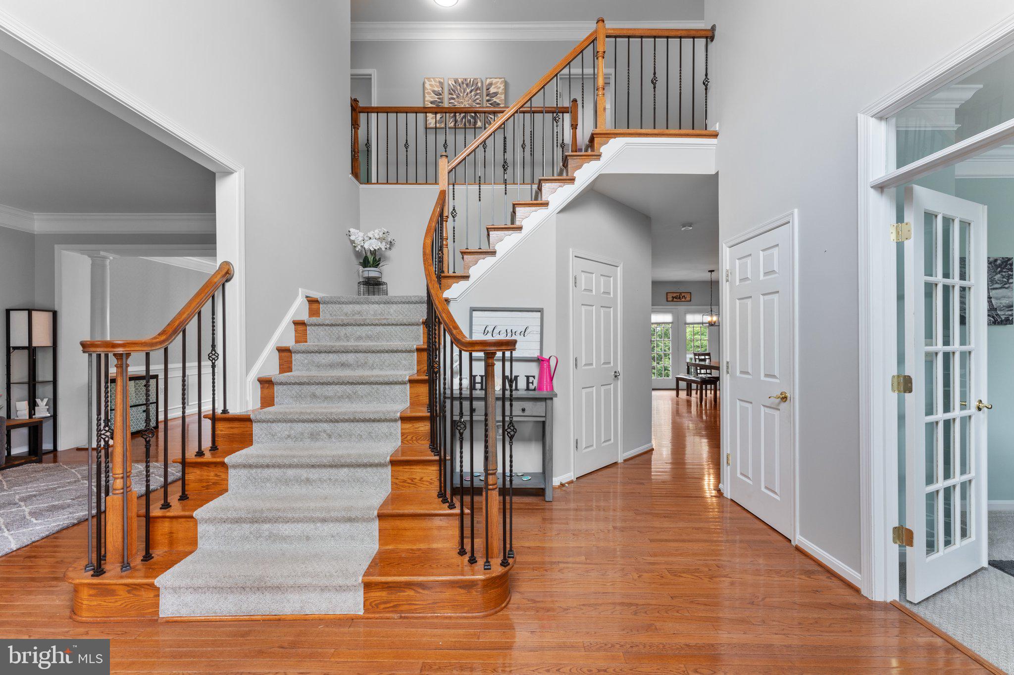 108 ROY COURT SE