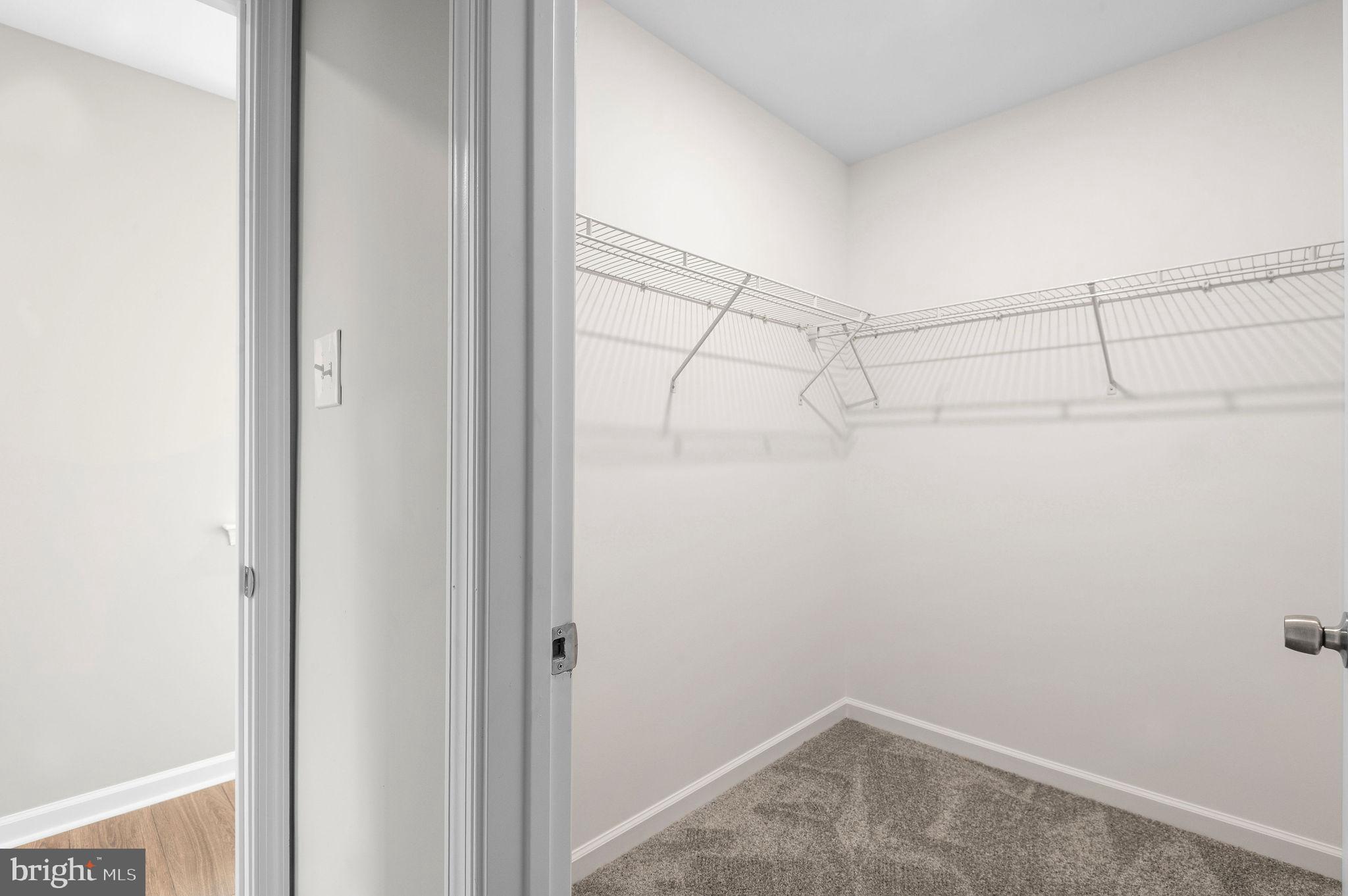 NON AVAILABLE - Residential