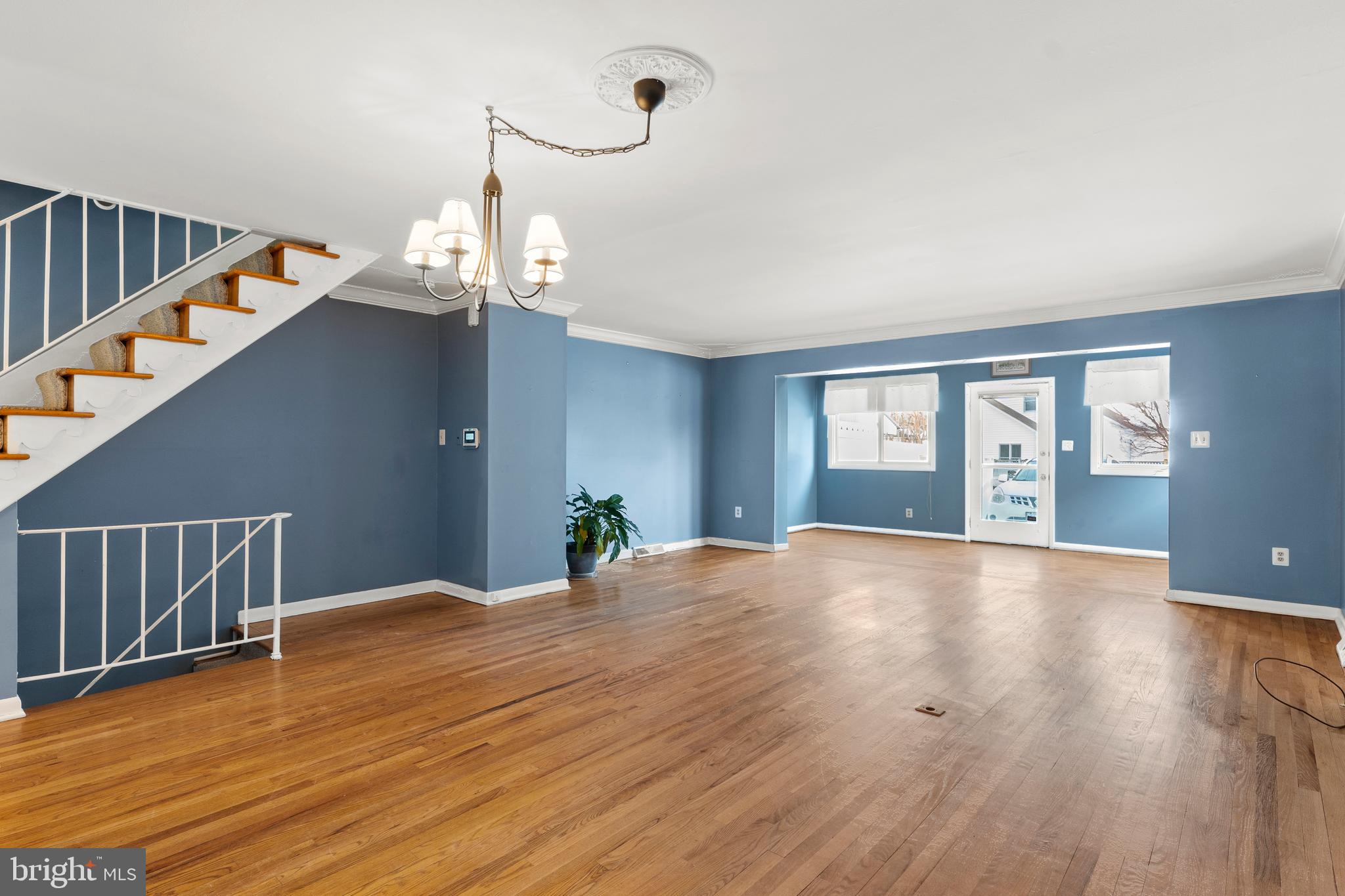 1204 CEDAR PARK ROAD 6