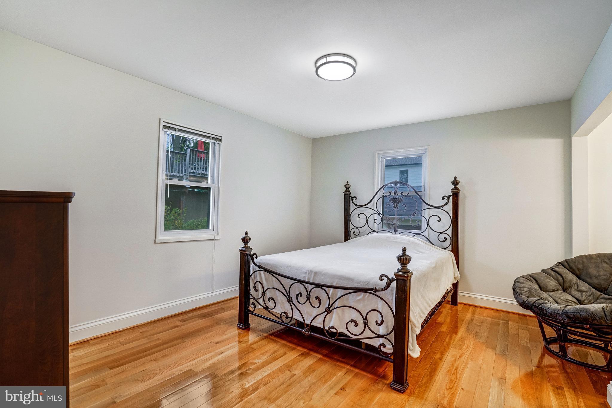 TUCKAHOE VILLAGE - Residential