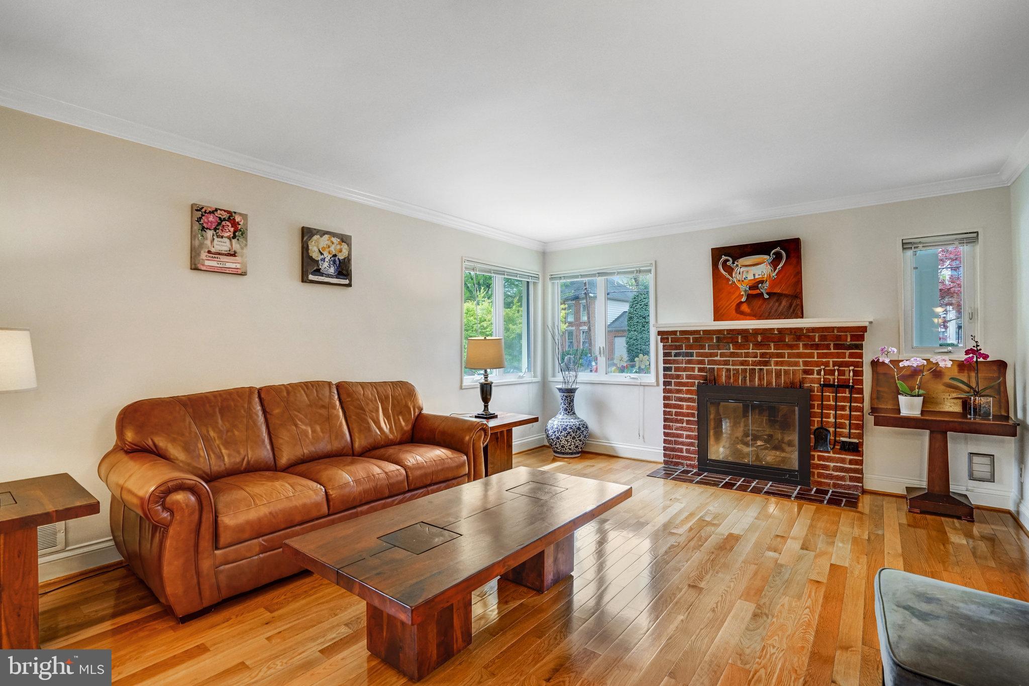 TUCKAHOE VILLAGE - Residential