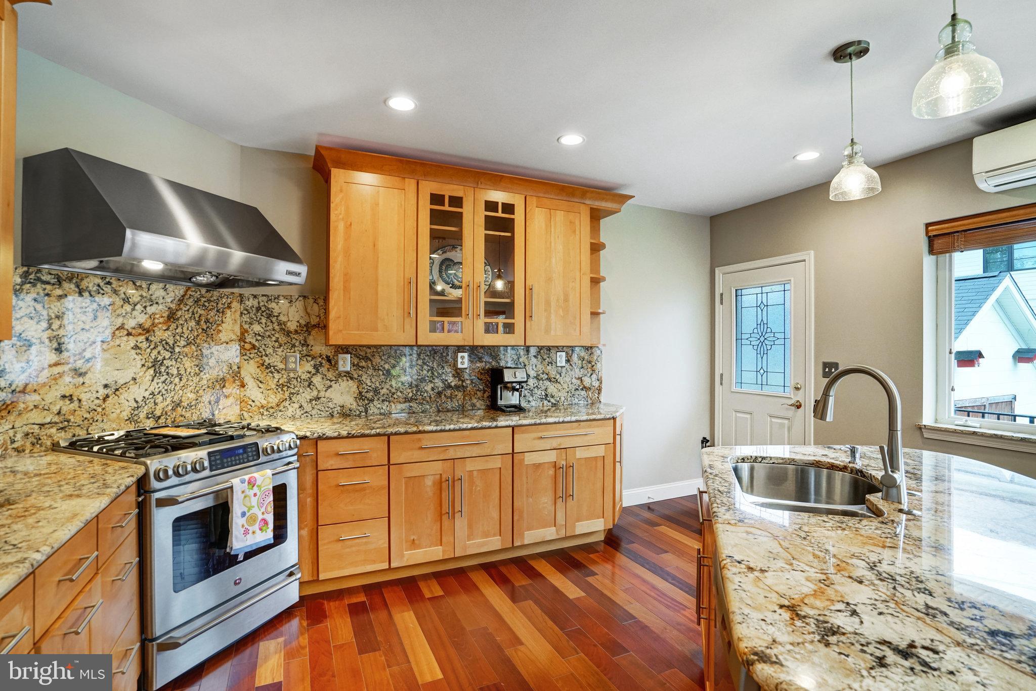 TUCKAHOE VILLAGE - Residential