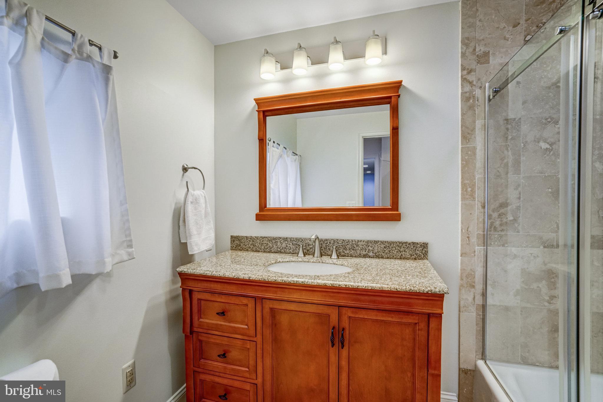 TUCKAHOE VILLAGE - Residential