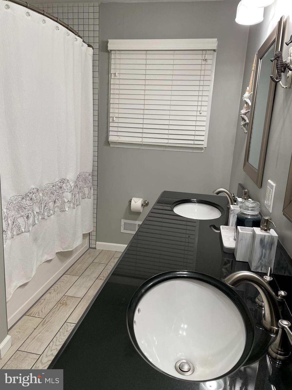 WESTVIEW PARK - Residential