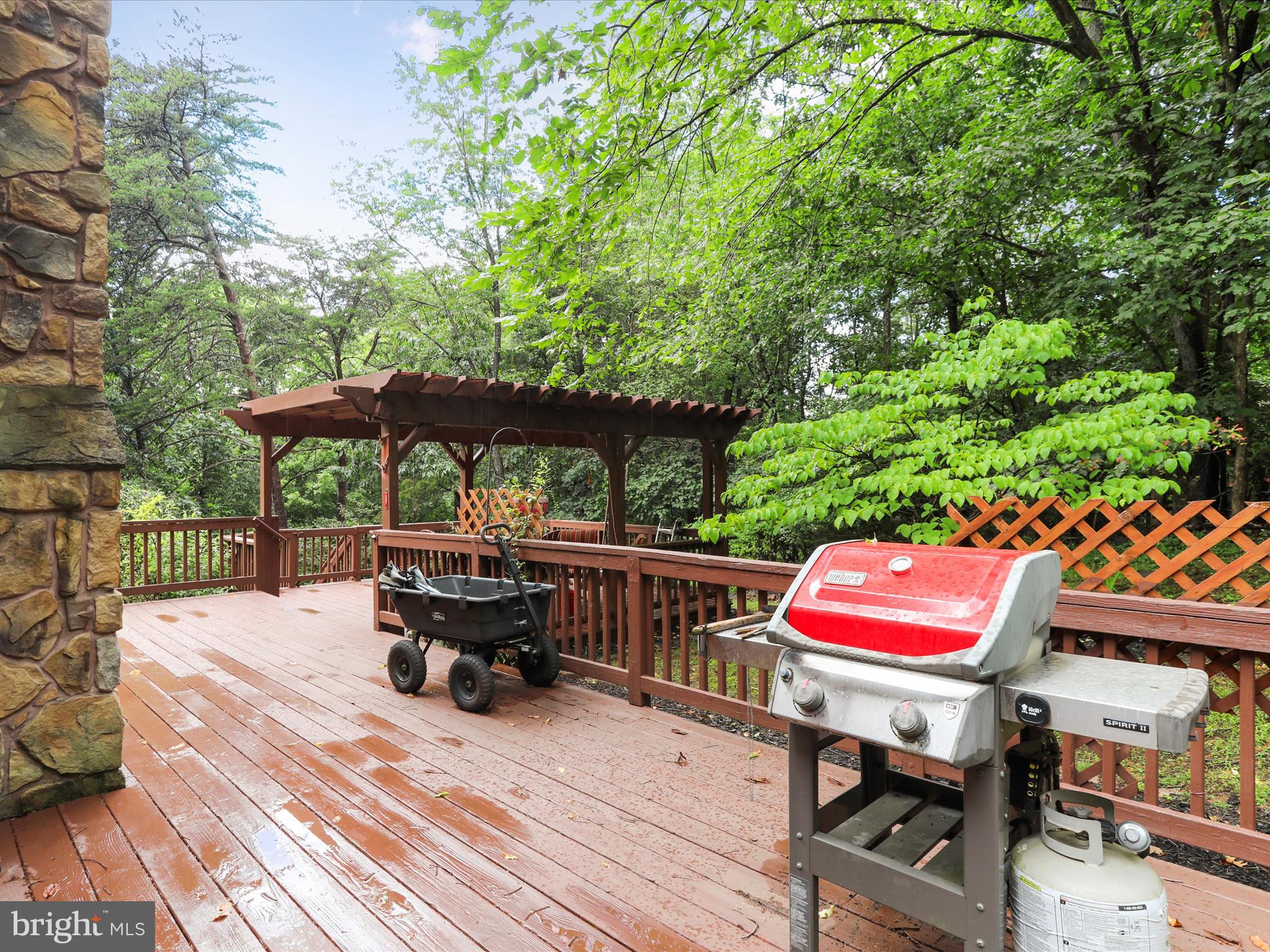 SHANNONDALE - Residential