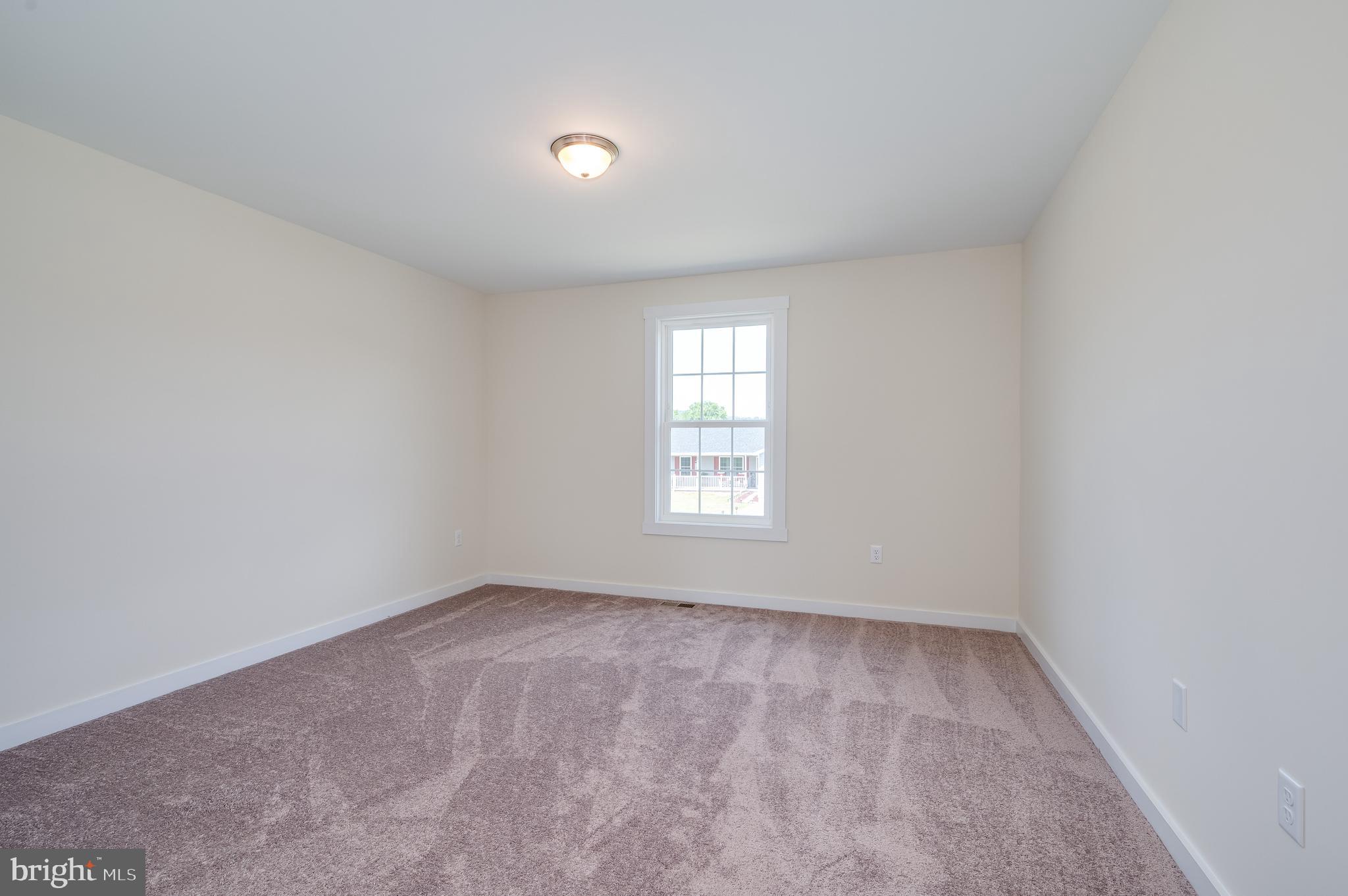 OAKLAND OVERLOOK - Residential