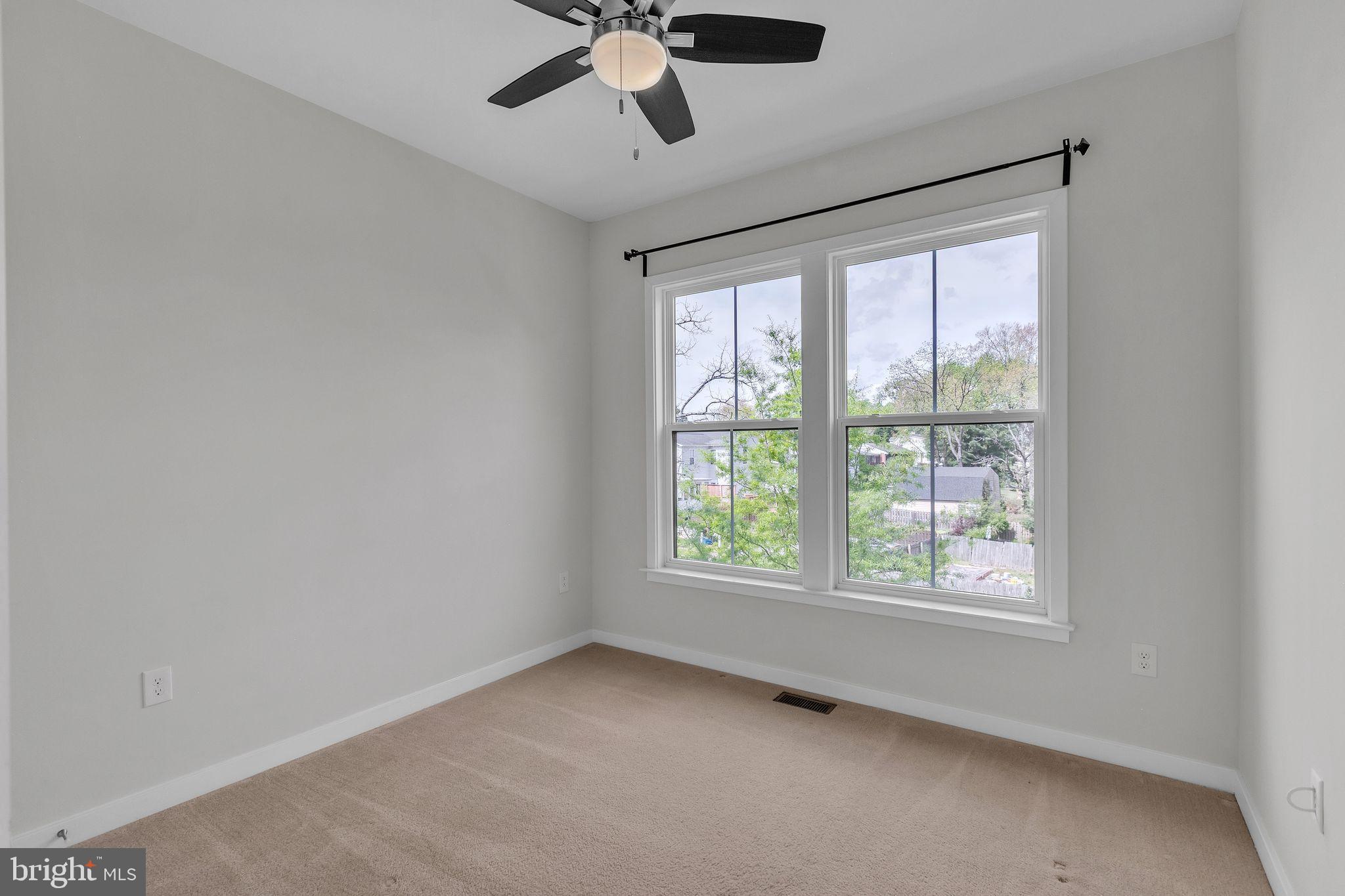 MOUNT VINEYARD - Residential