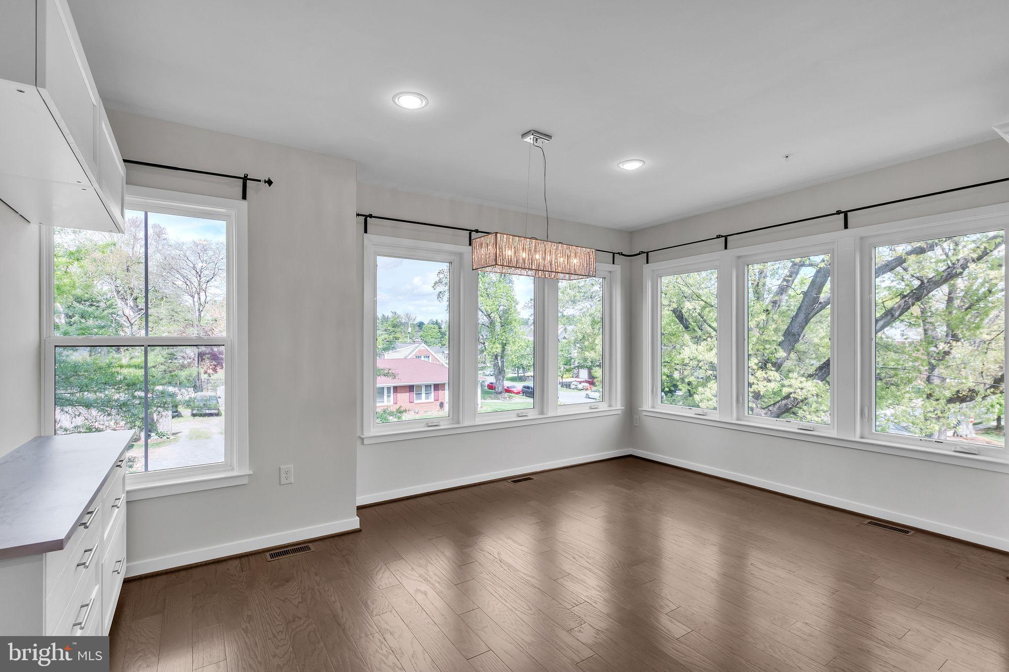 MOUNT VINEYARD - Residential