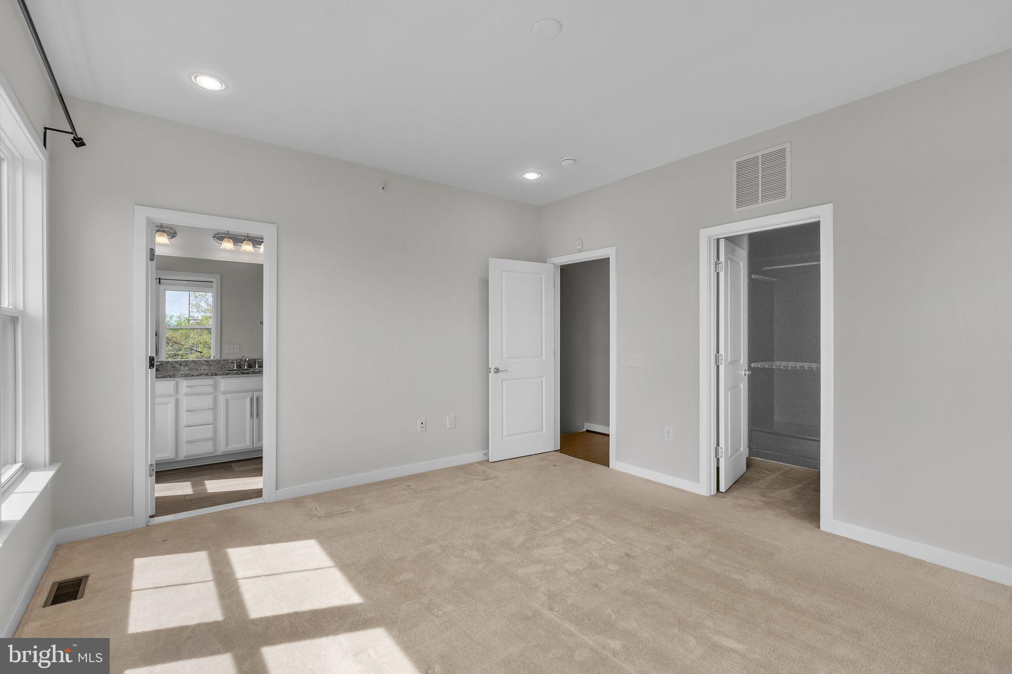 MOUNT VINEYARD - Residential