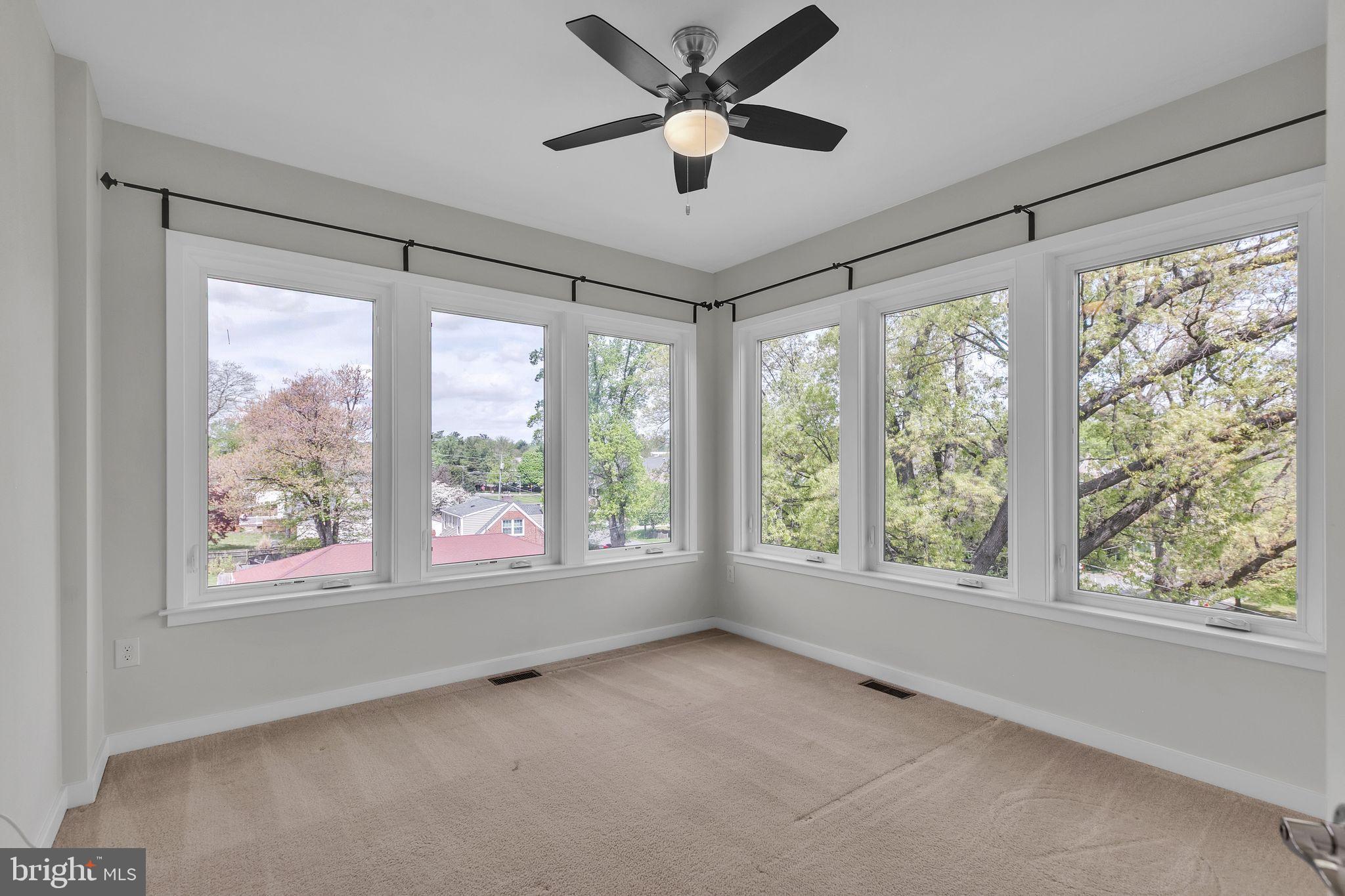 MOUNT VINEYARD - Residential