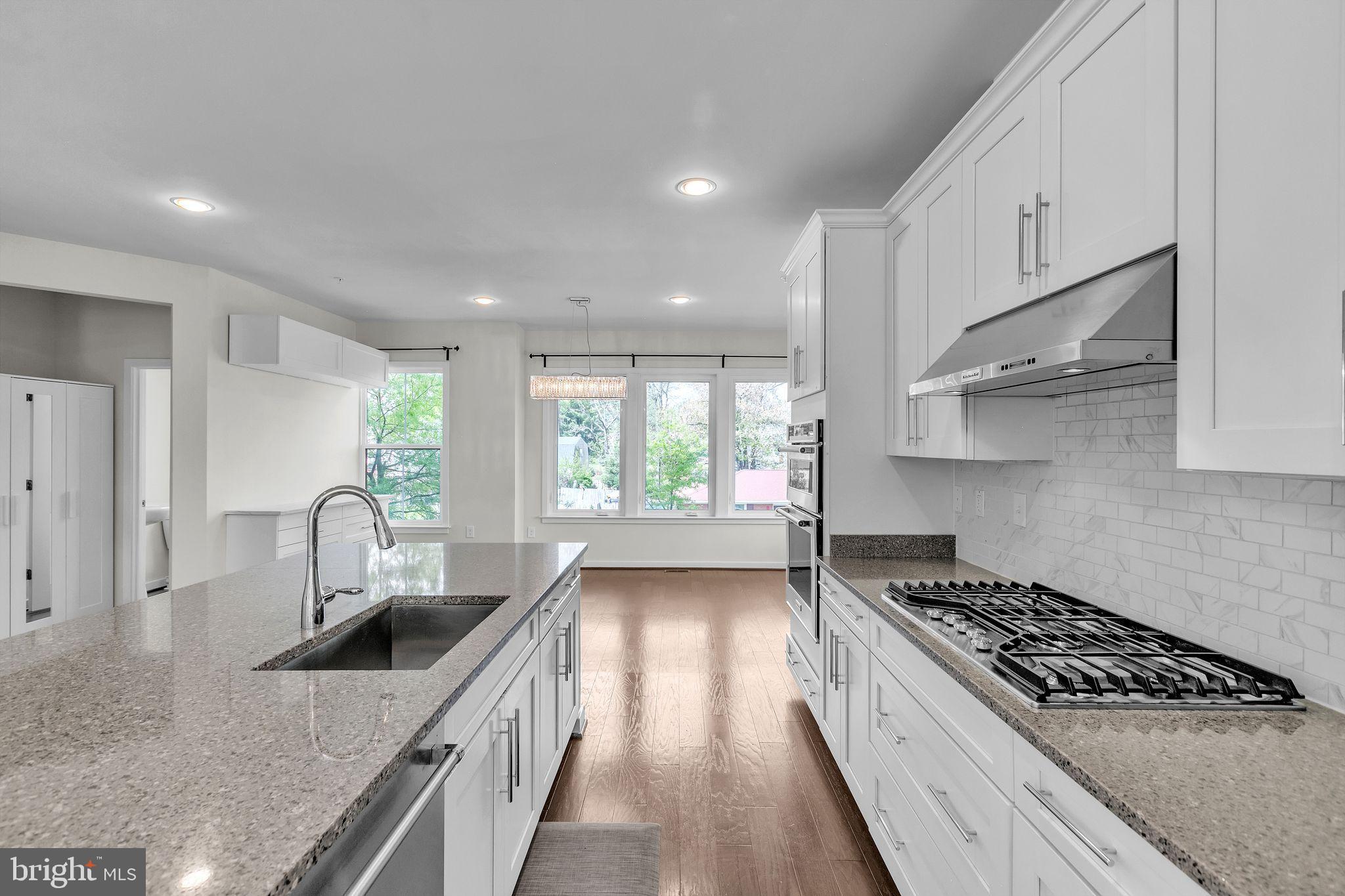 MOUNT VINEYARD - Residential