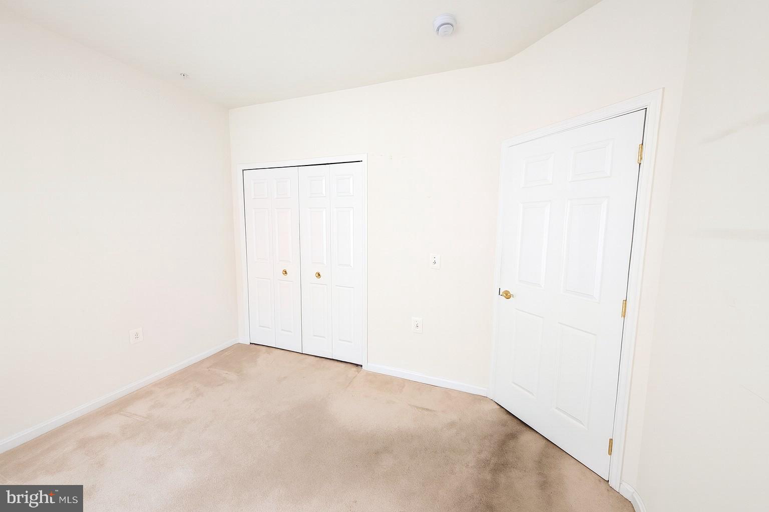 TAYLOR RIDGE CONDOMINIUMS - Residential