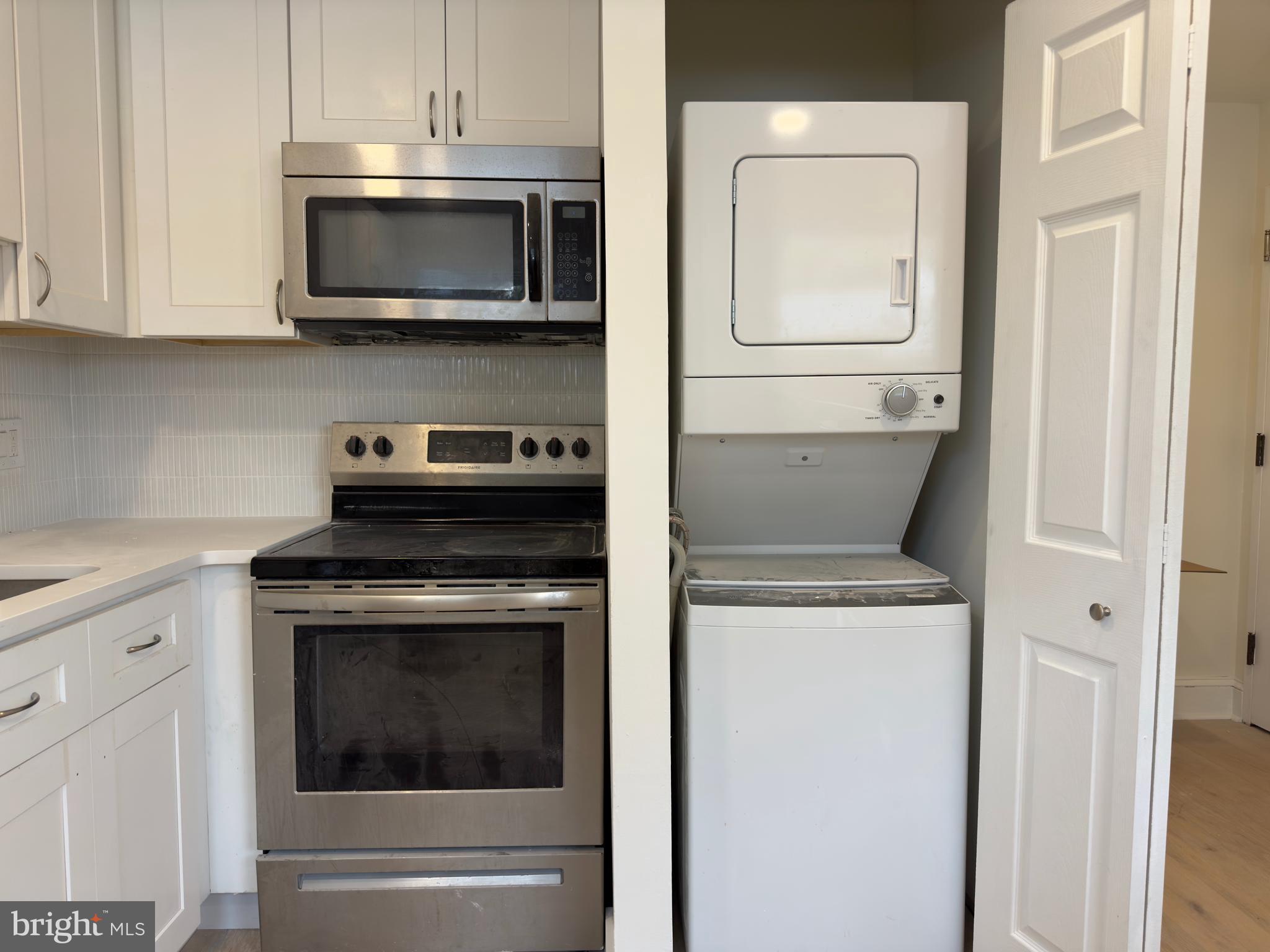 1703 GREEN STREET UNIT 7