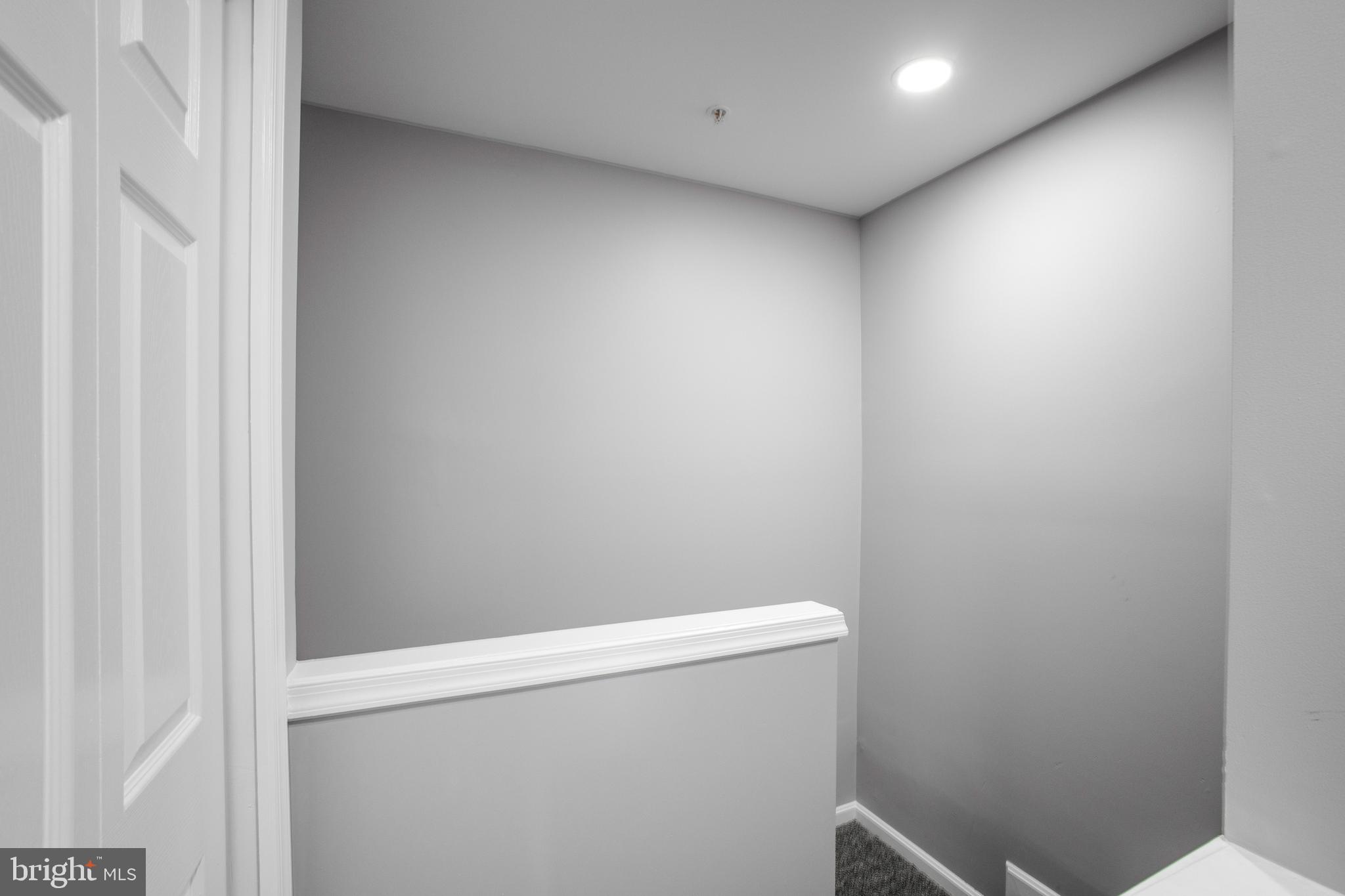 FAIR LAKES - Residential Lease